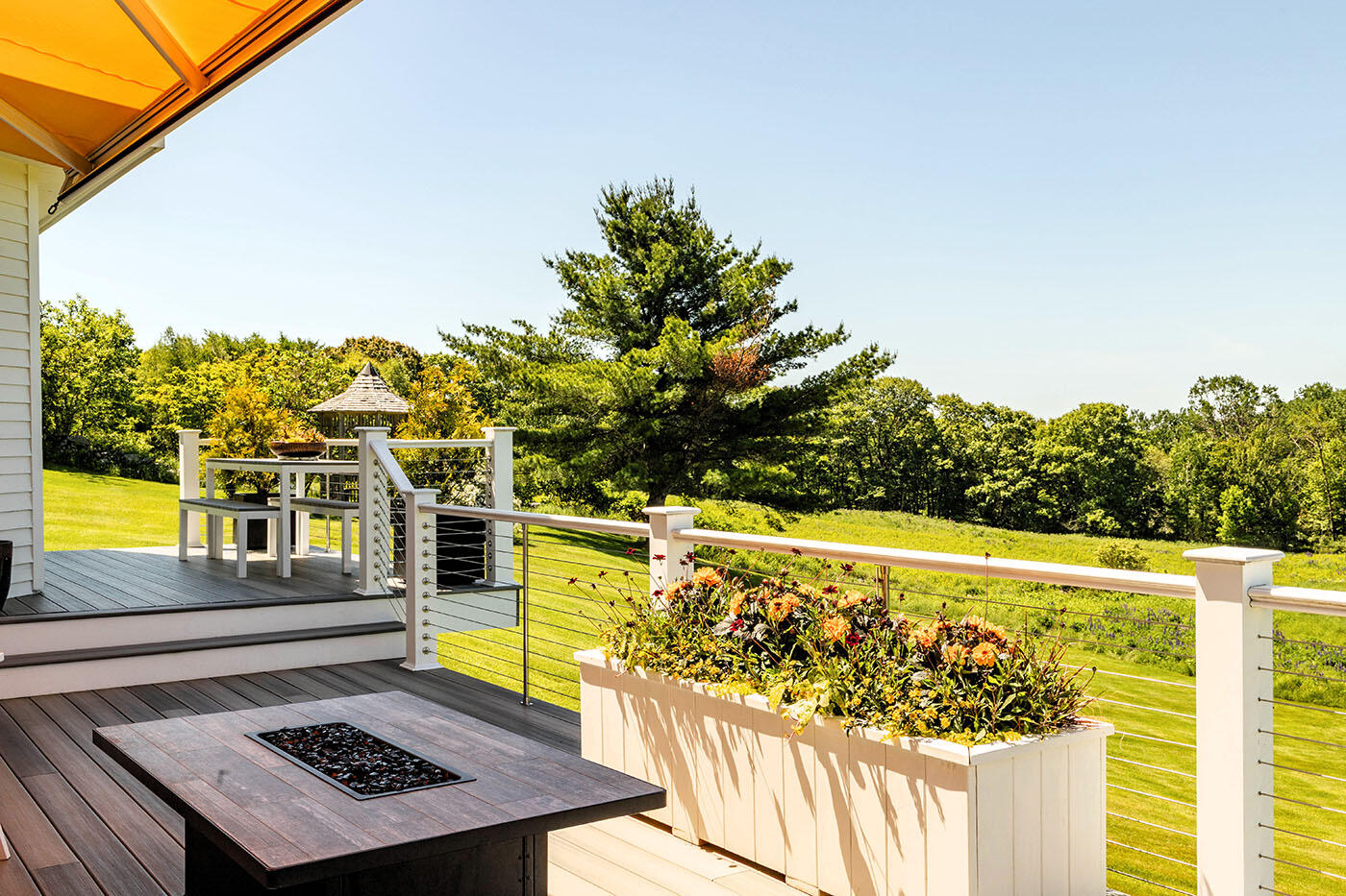 269 Mill Street, Rockport, ME 04856 back deck