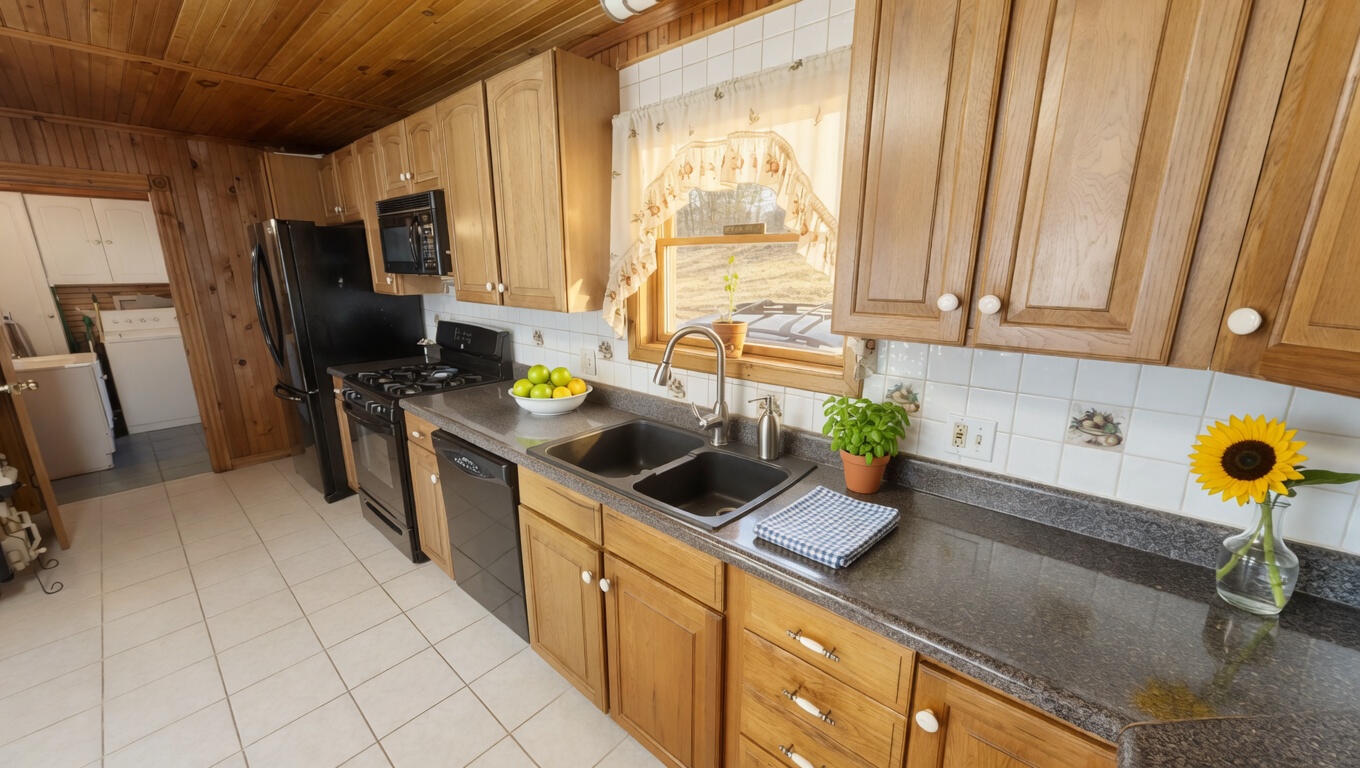 60 Moonlight Drive, Holden, ME, 04429