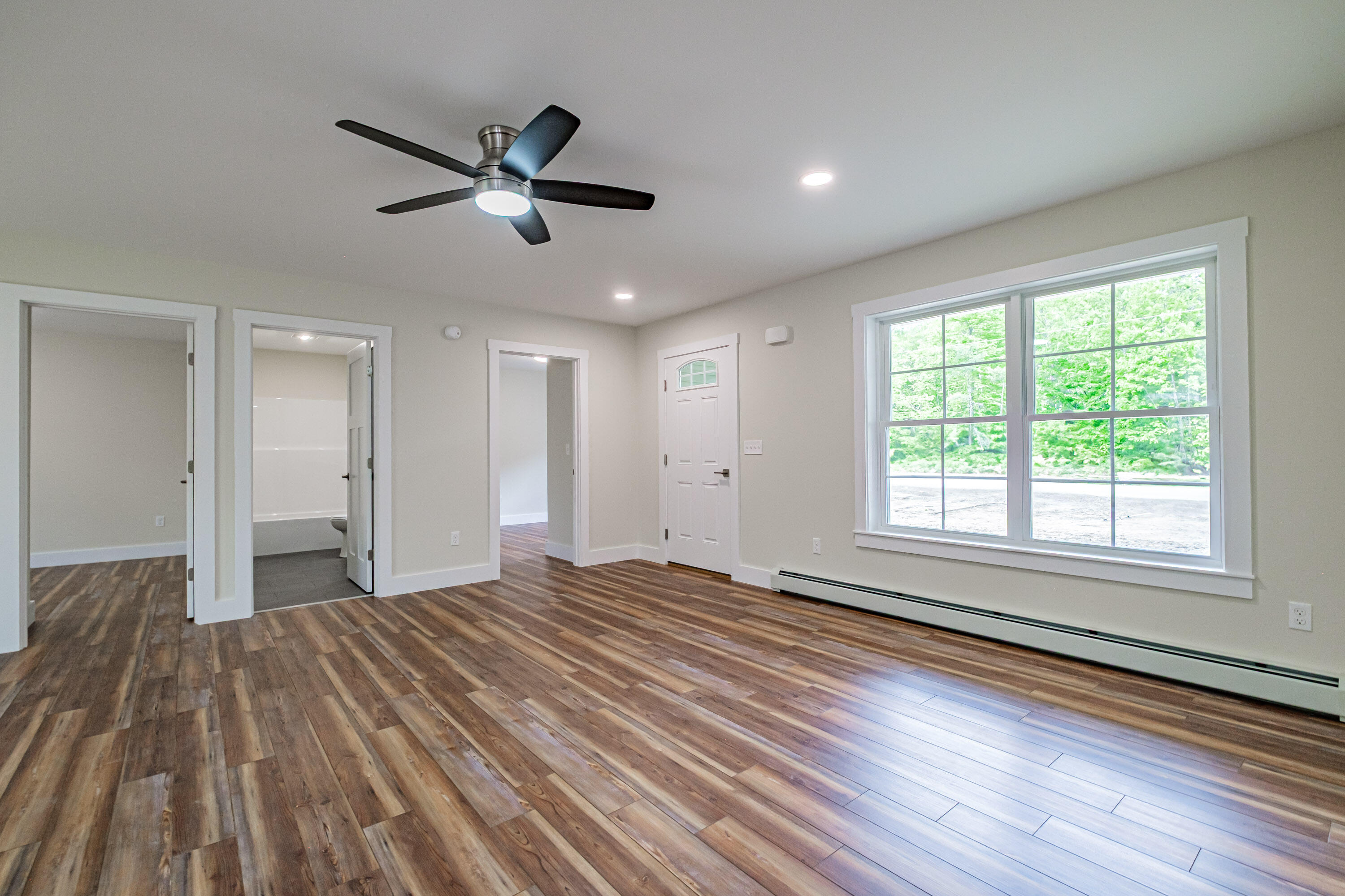 4 Lochview Drive, Lewiston, ME, 04240