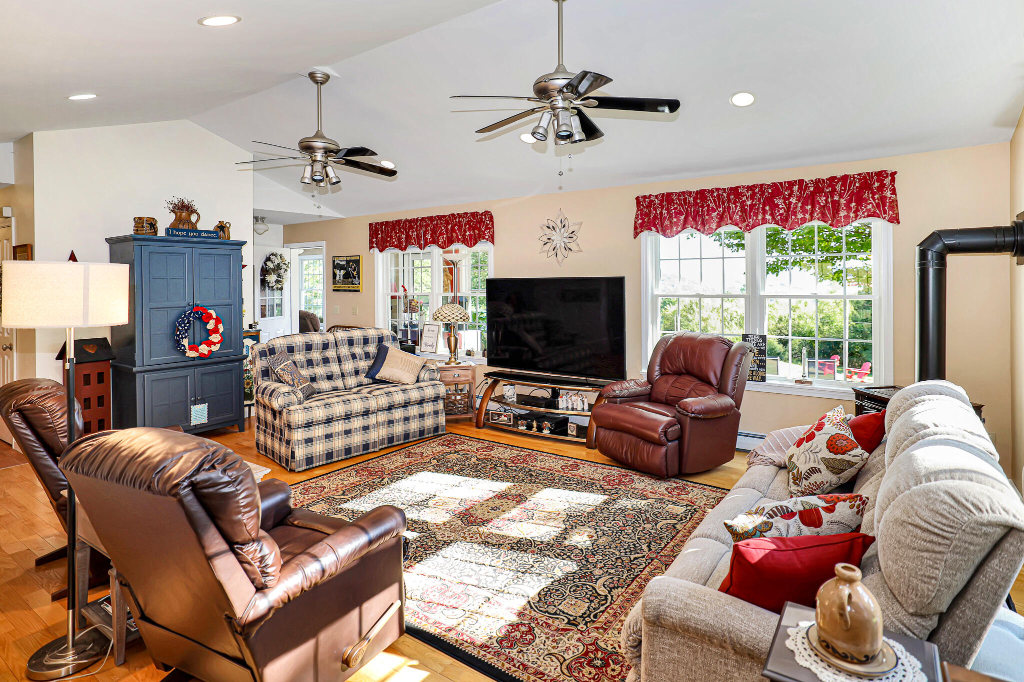44 Mountain View Road, Mexico, ME, 04224