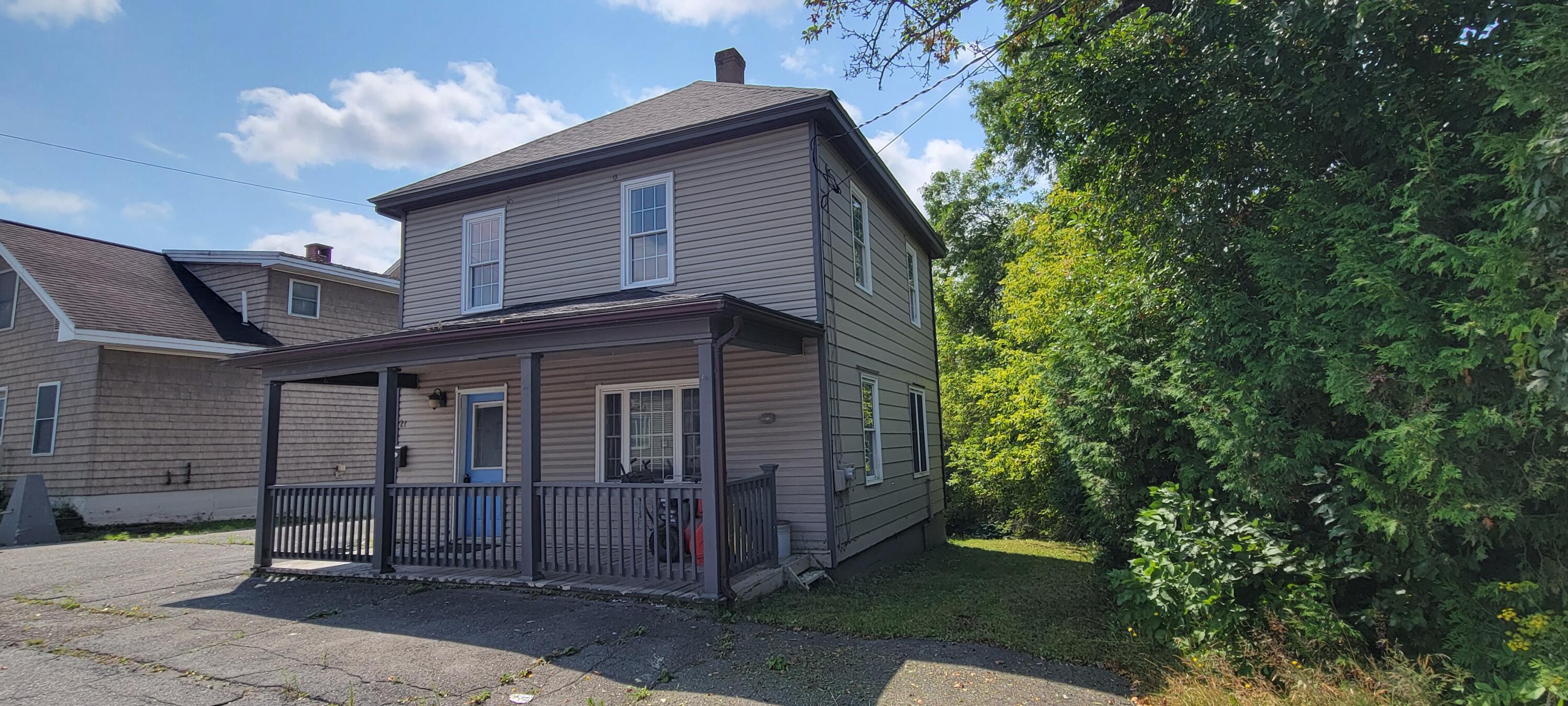 21 Market Street, Fort Kent, ME, 04743