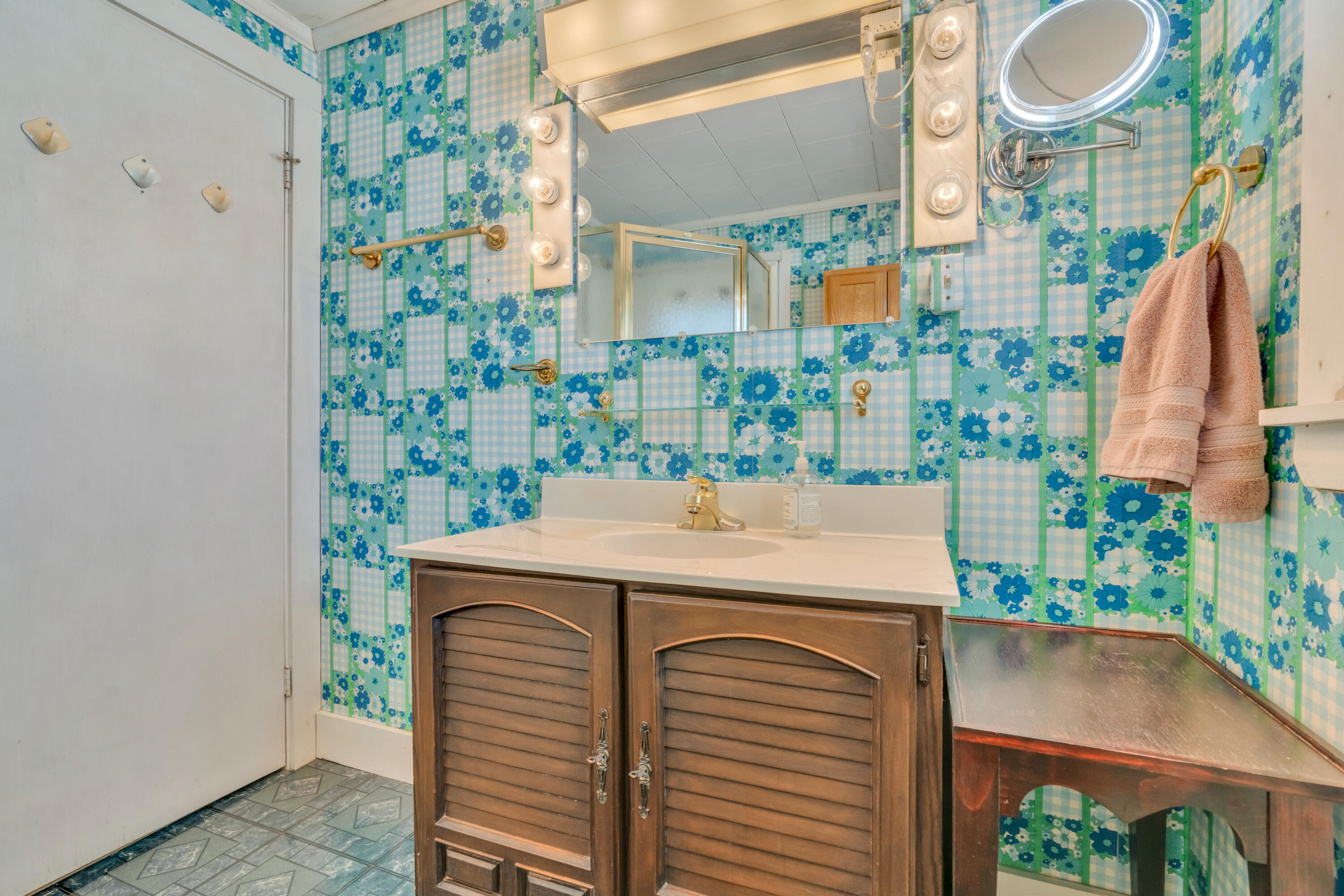 192 Ossipee Trail, Limington, ME, 04049