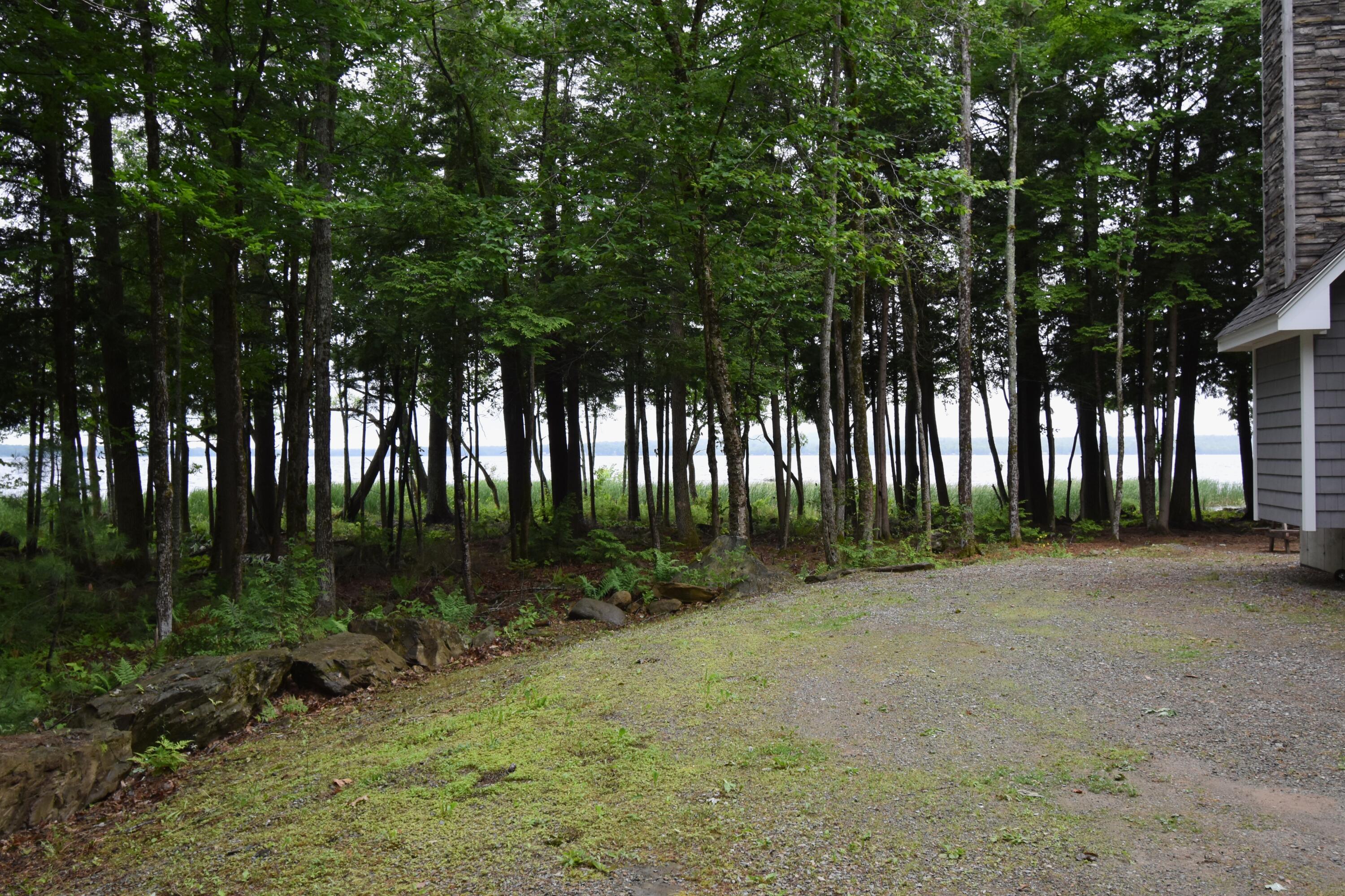 107 Shady Lane, Newport, ME, 04953