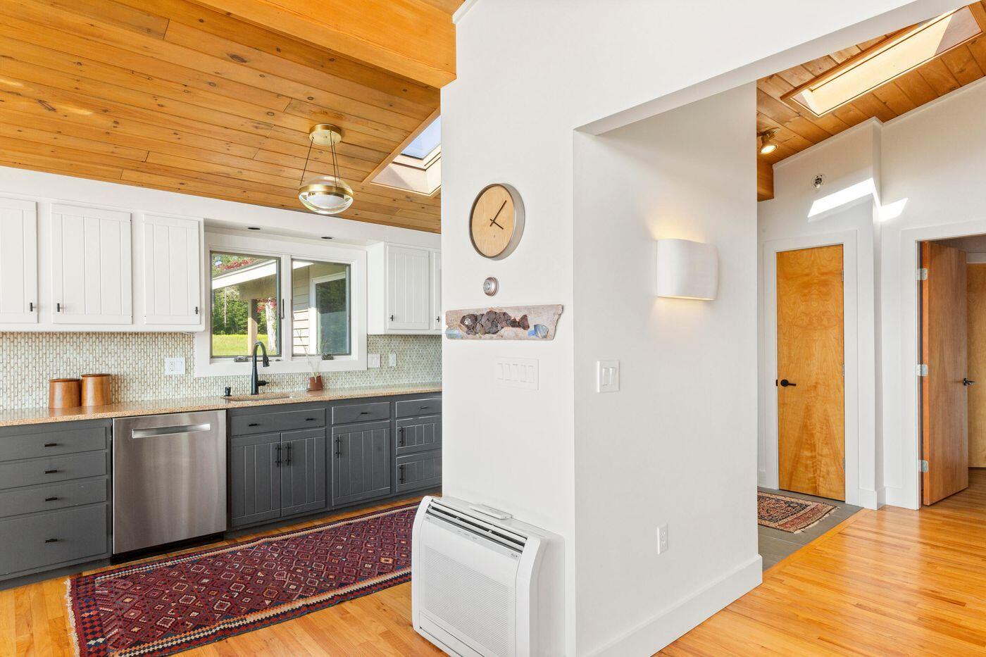 1588 Turtle Head Road, Islesboro, ME, 04848