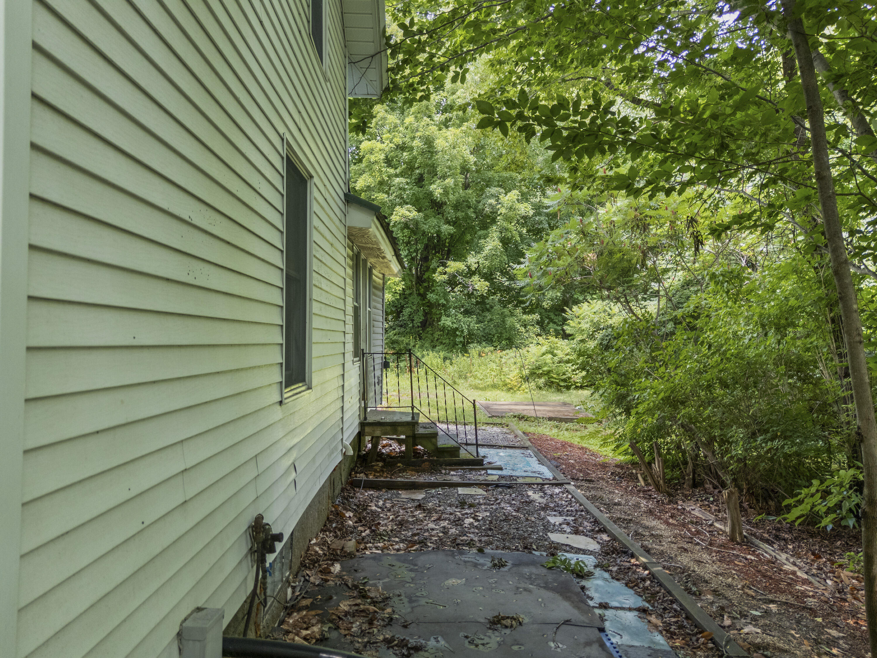3 Leighton Rd_149