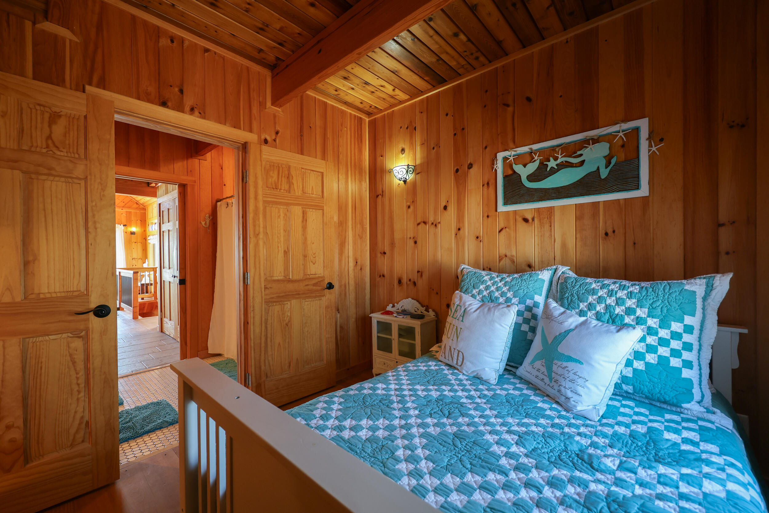 28 City Point Road, Vinalhaven, ME, 04863