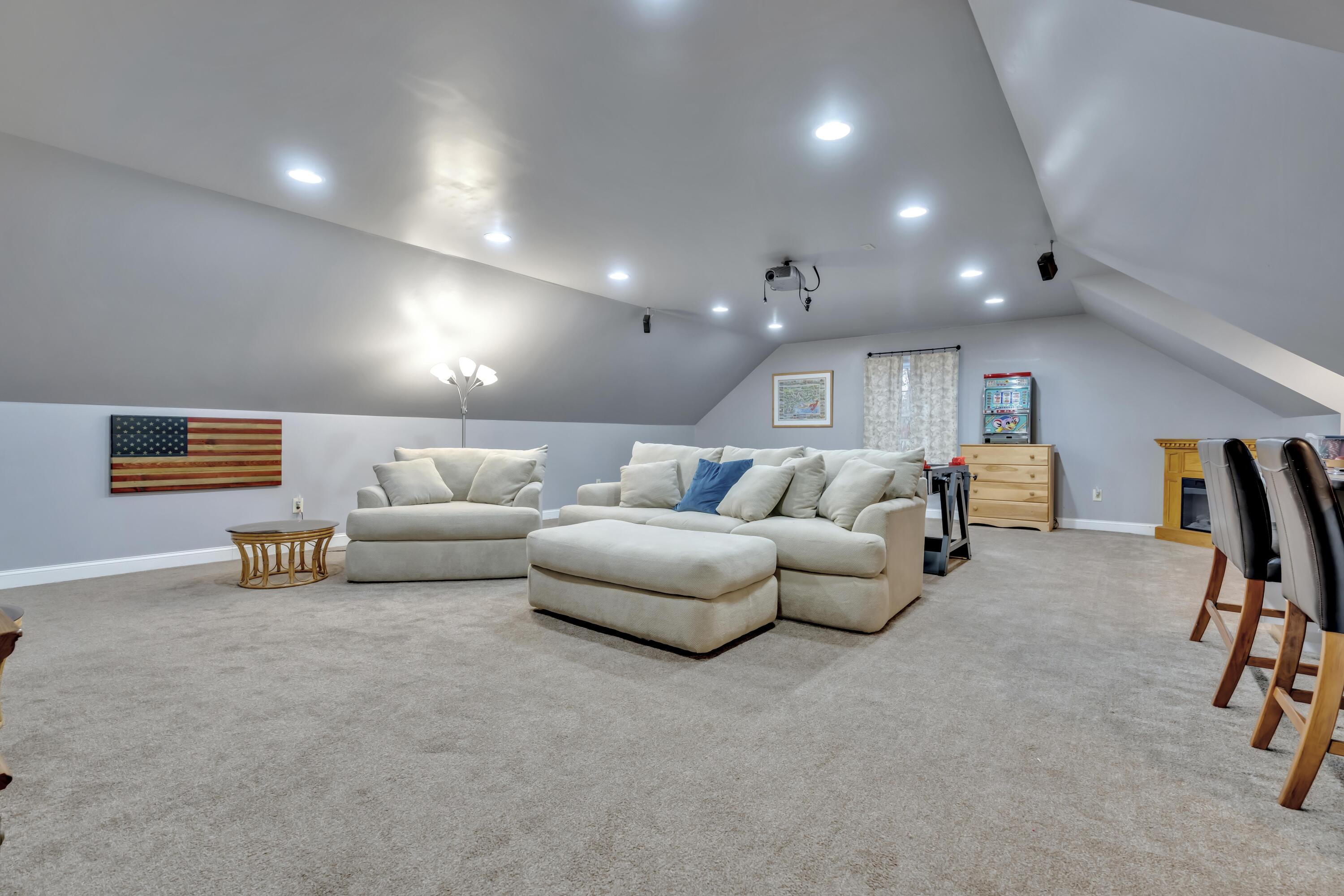 30 Rebecca Road, Ogunquit, ME, 03907