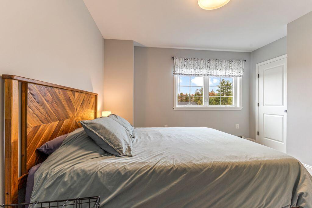 11 Estes Drive, Standish, ME, 04085