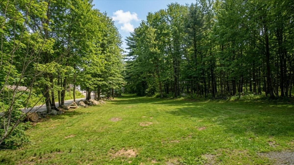 7 Abbott Hill Road, West Paris, ME, 04289