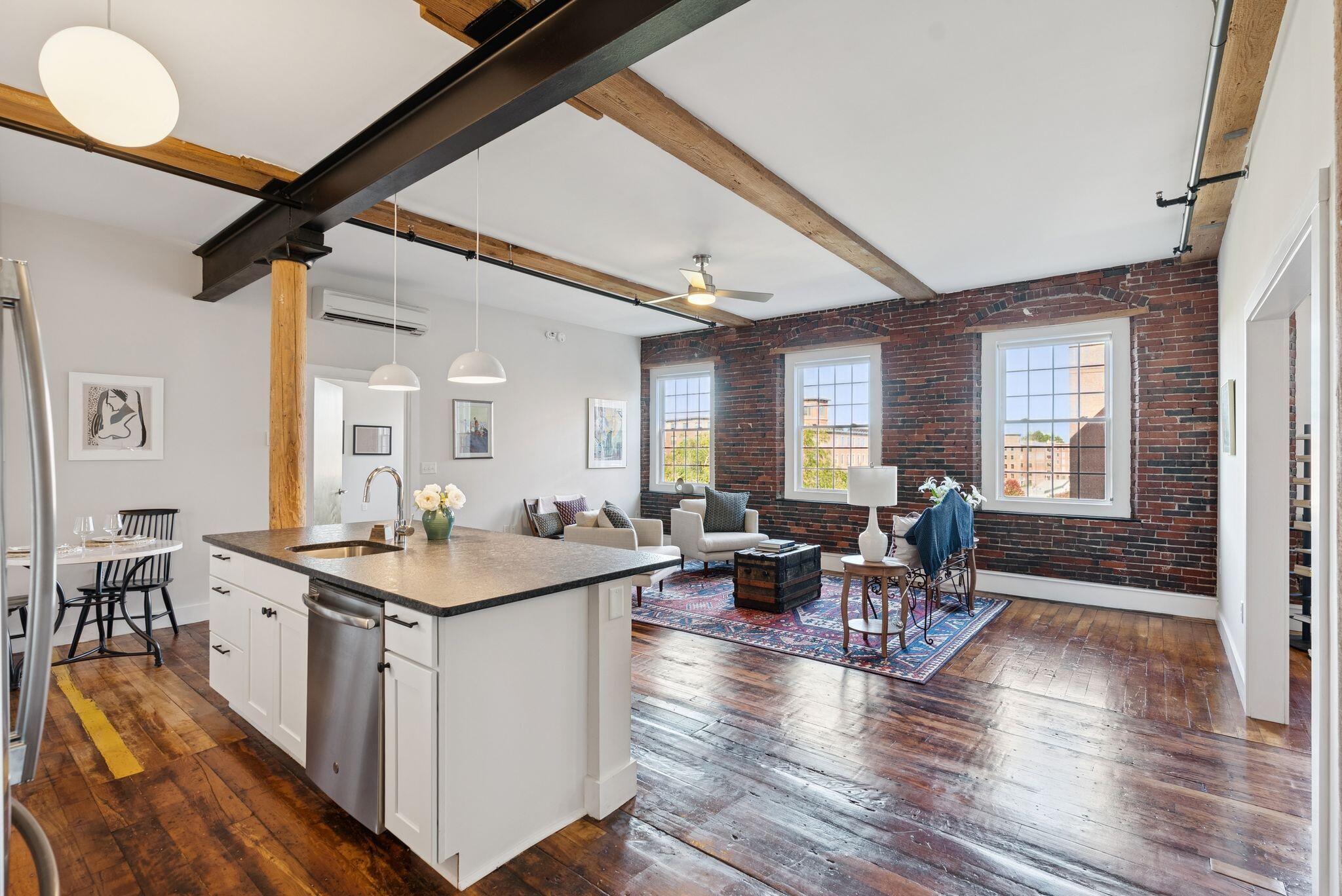 2 Main Street UNIT 15-403, Biddeford, ME, 04005