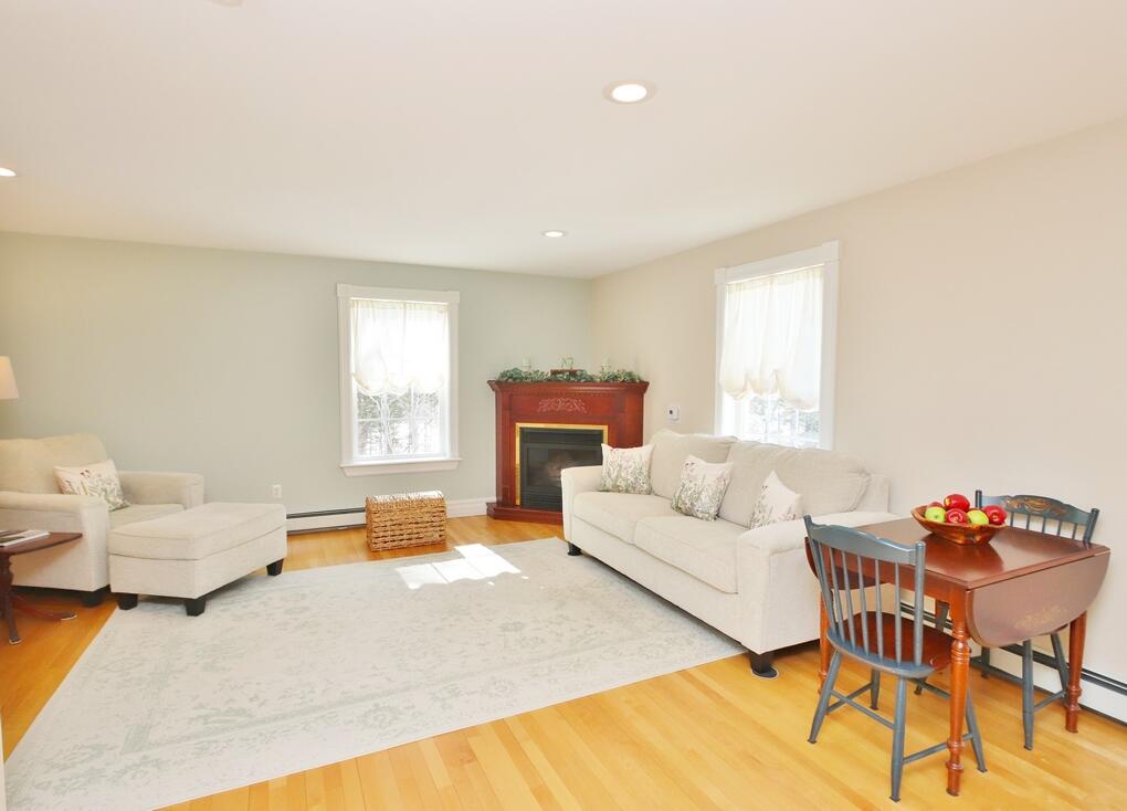 74 Town Farm Road, Hampden, ME, 04444