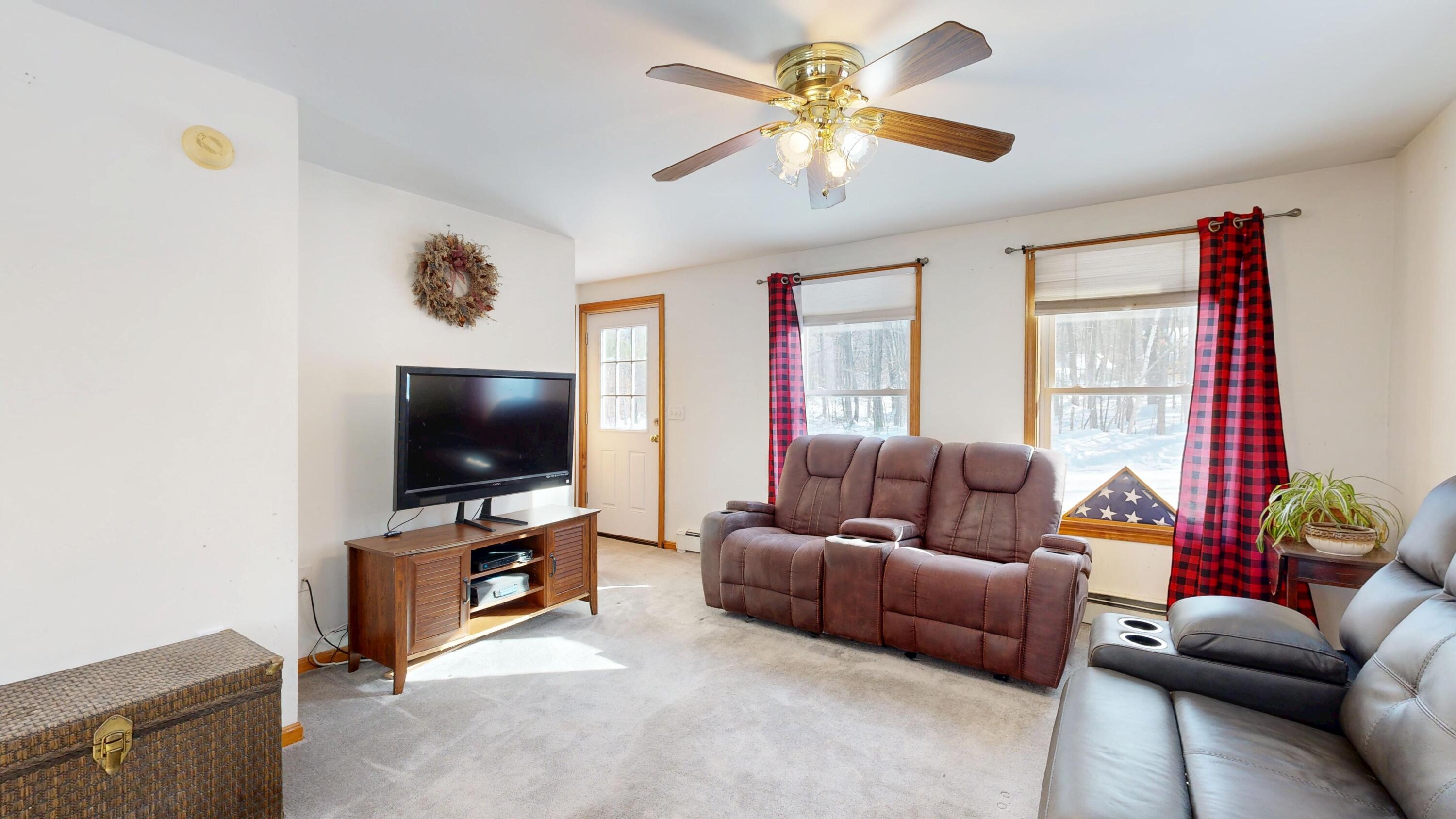 15 D And B, Buckfield, ME, 04220