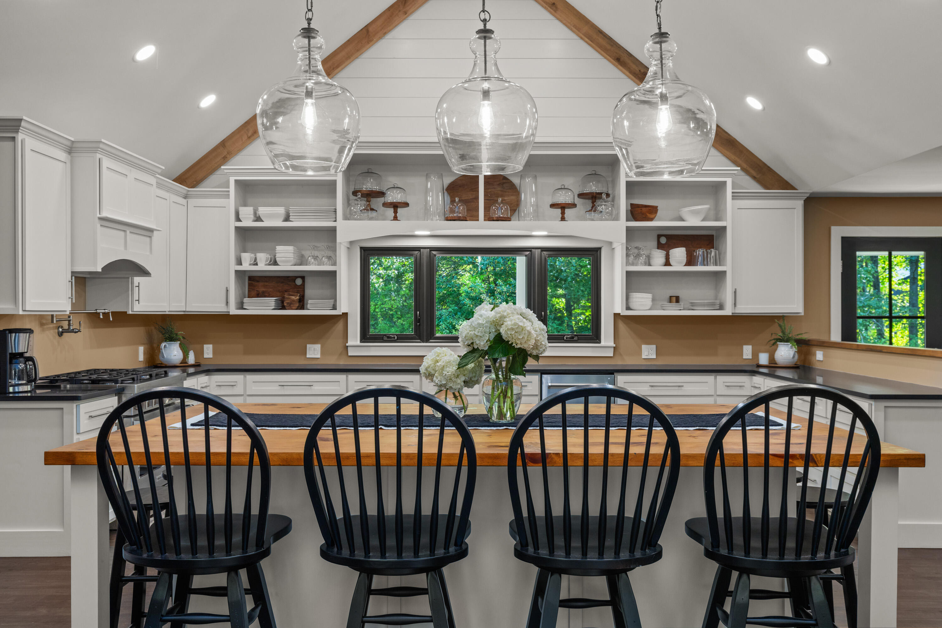 10 Lewis Road, Kittery, ME, 03904