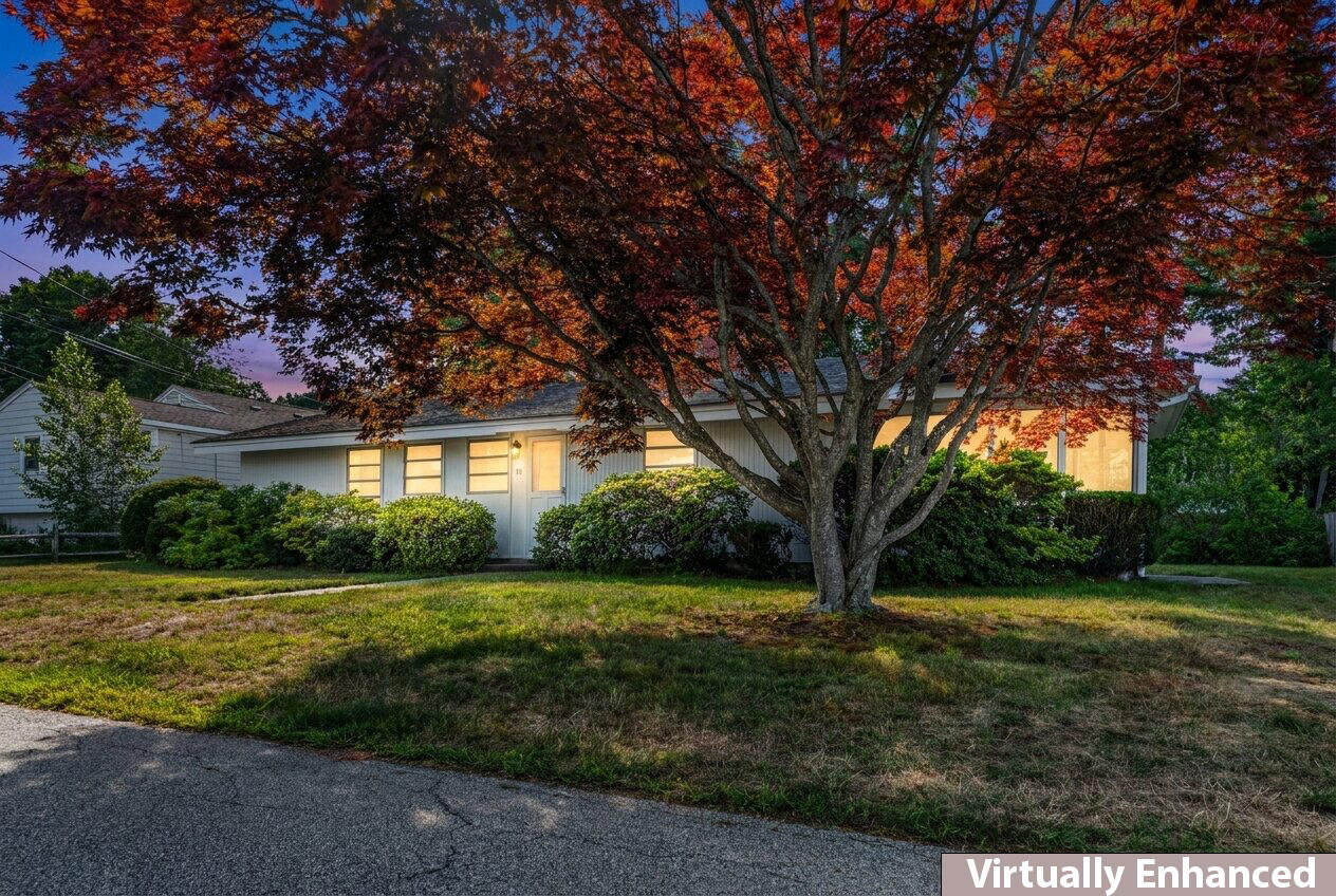 Photo of 31 Moorview Avenue Ogunquit ME 03907