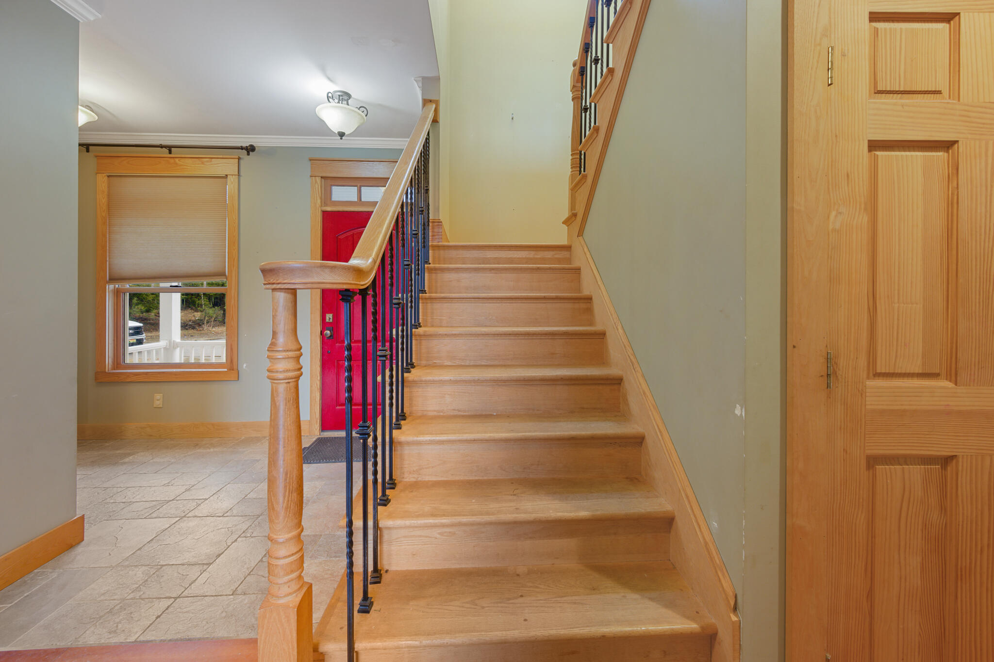 747 Western Avenue, Hampden, ME, 04444