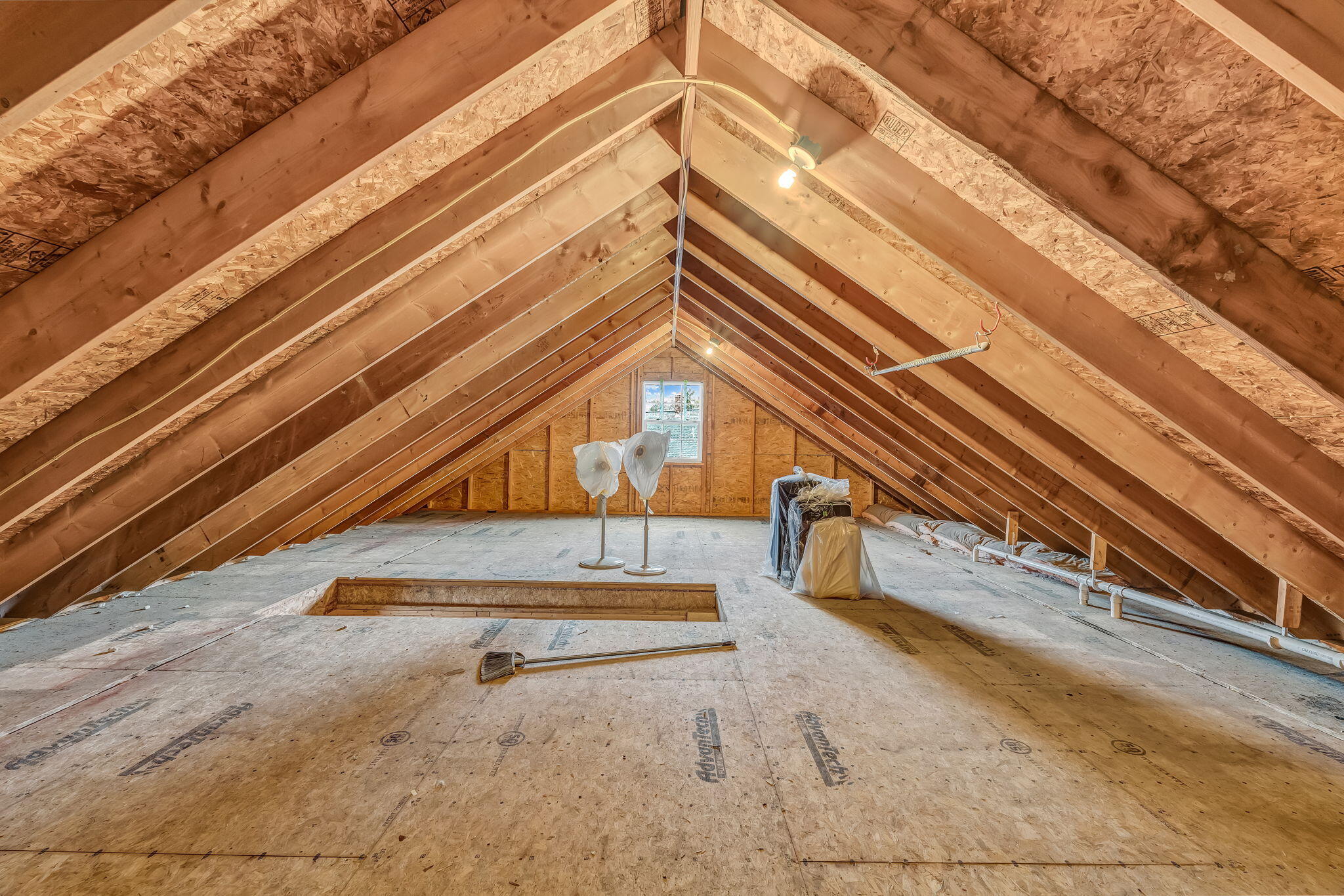 47 Fairways, Bangor, ME 04401 47 Fairways Attic