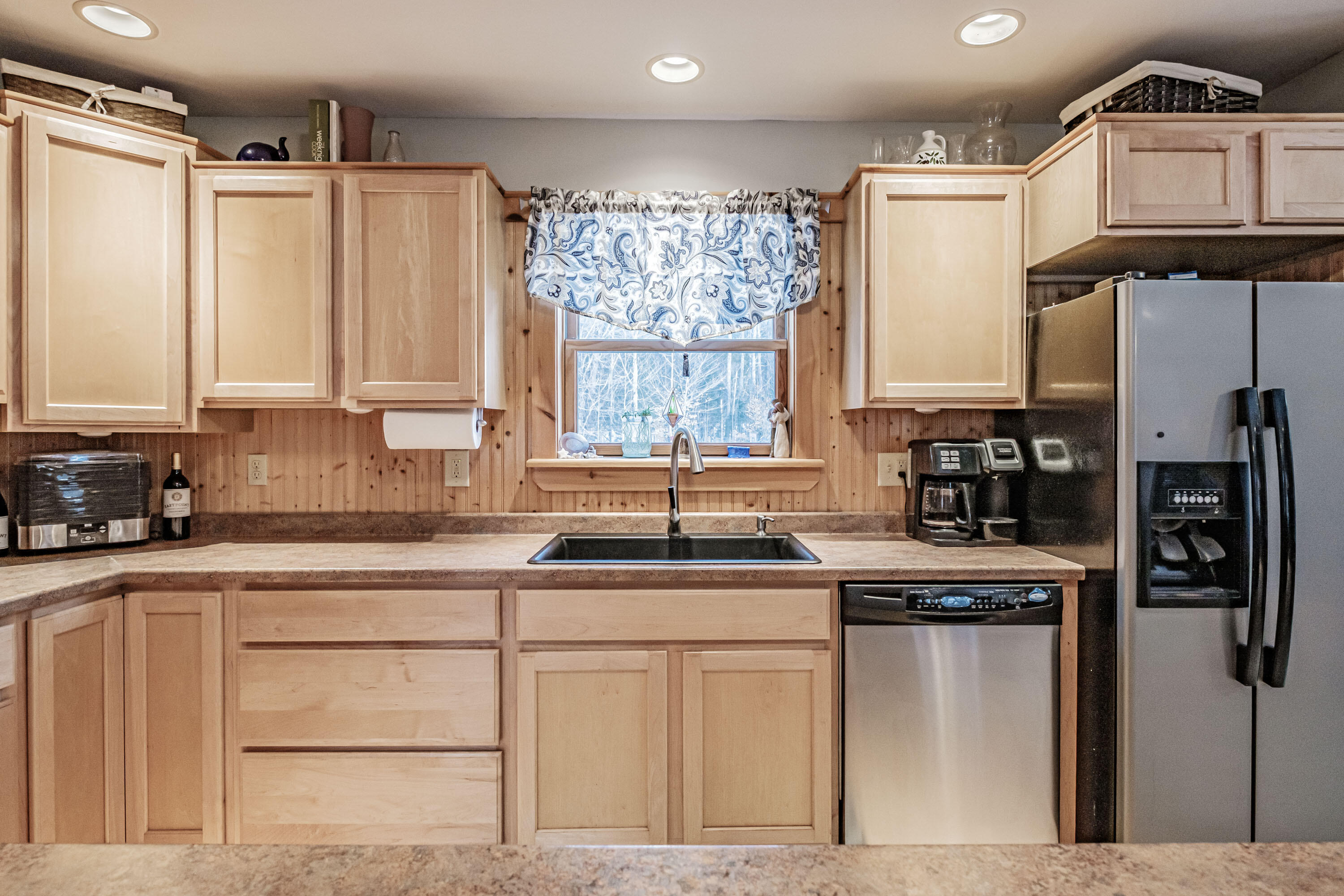 869 E Bethel Road, Bethel, ME, 04217