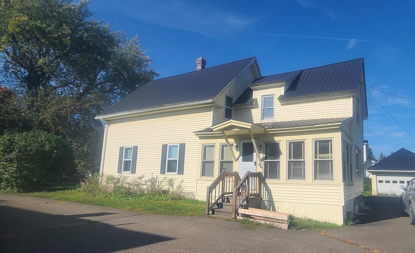 34 Dyer Street, Presque Isle, ME, 04769