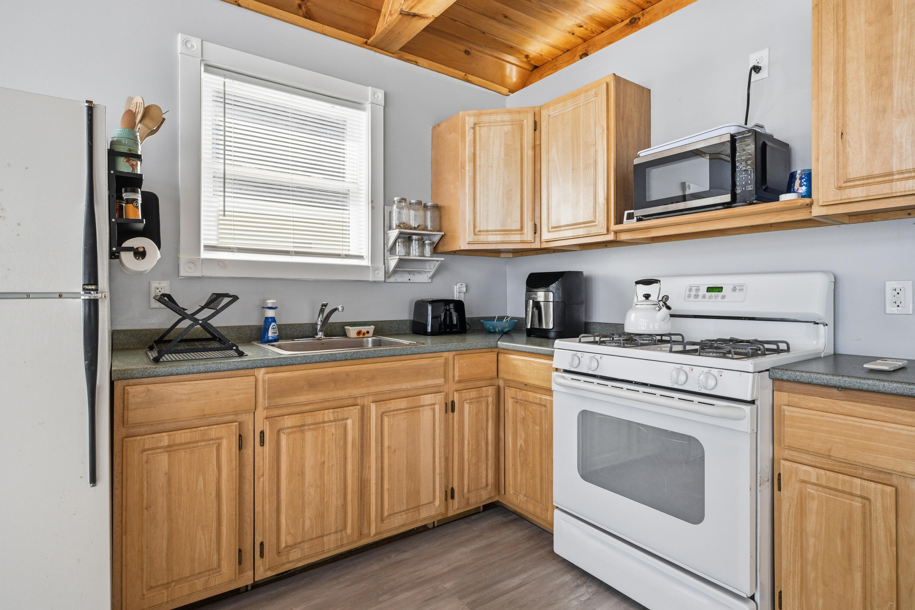 19 & 28 Lintonia Drive UNIT 10-13, Litchfield, ME, 04350