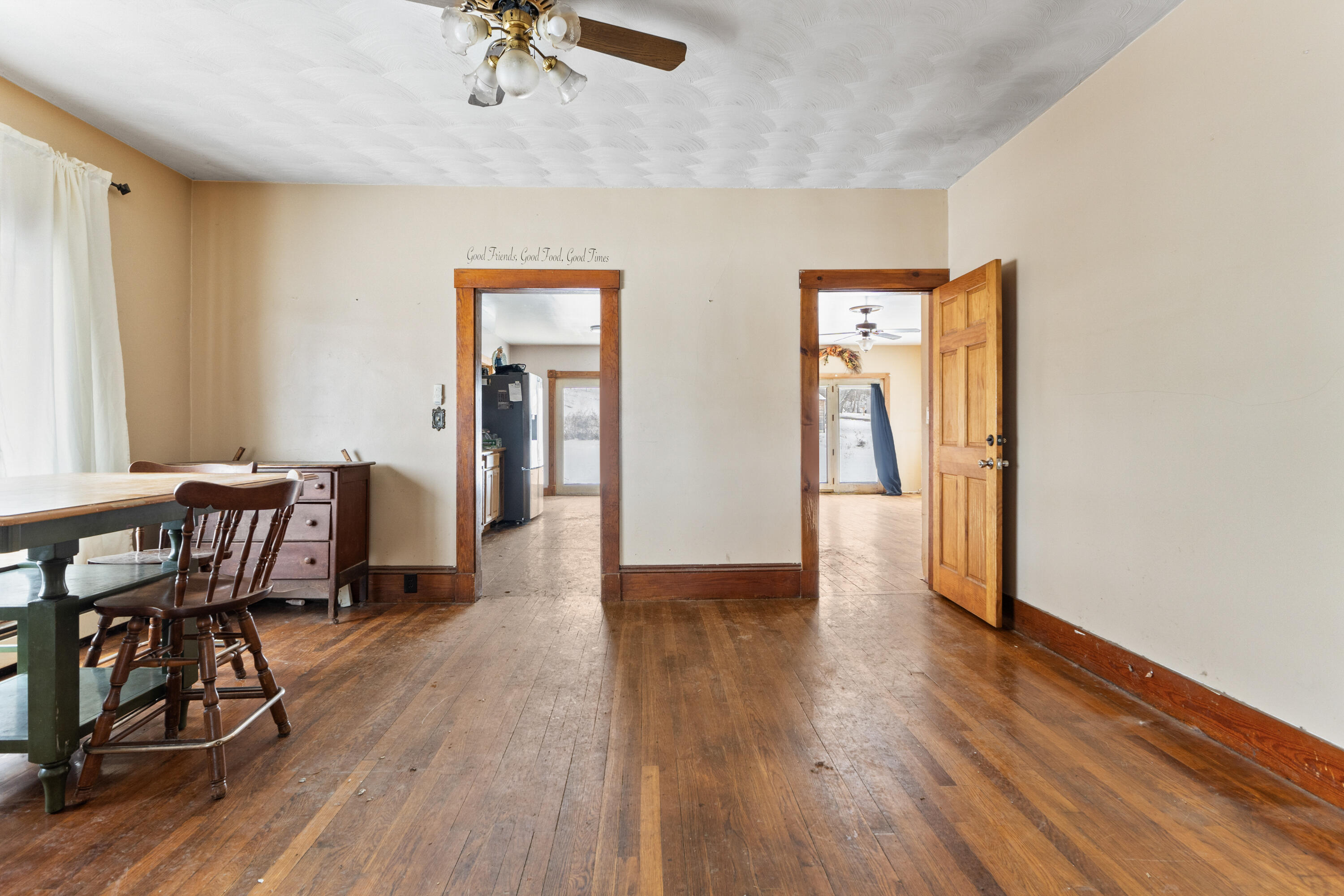 72 Main Street, Medway, ME, 04460