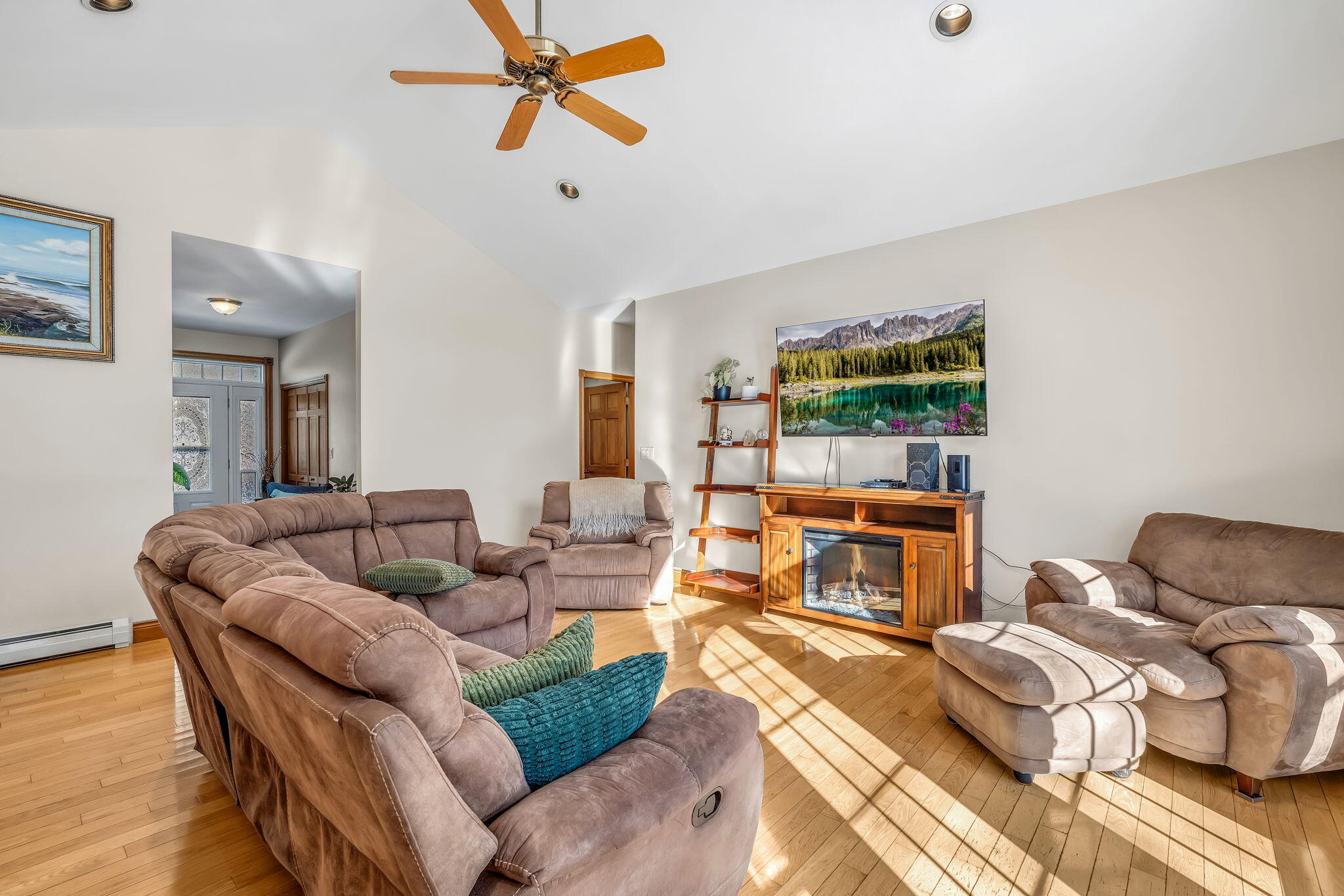 78 Sunset Boulevard, Turner, ME, 04282