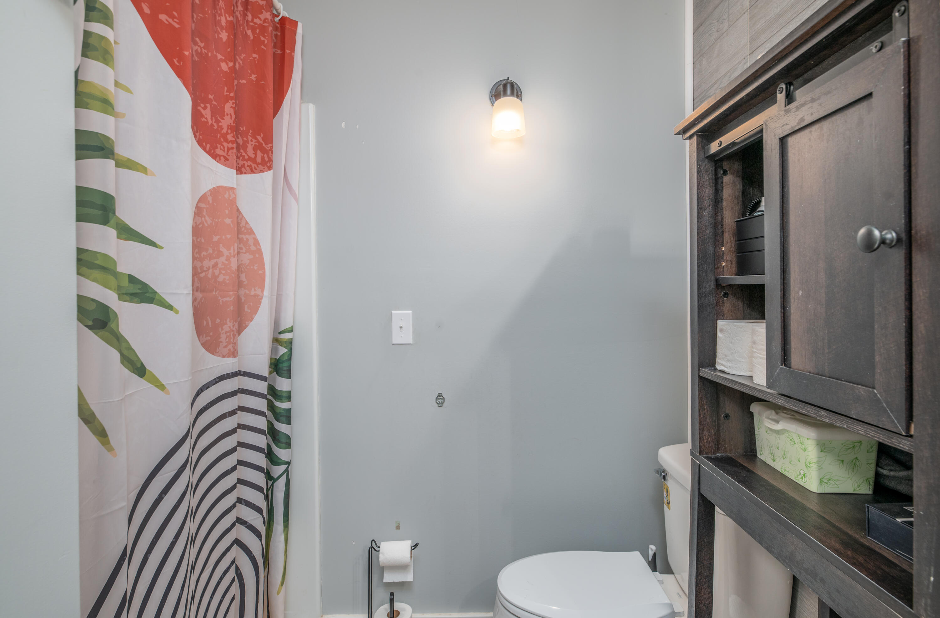 11 Cobbossee Avenue, Gardiner, ME, 04345