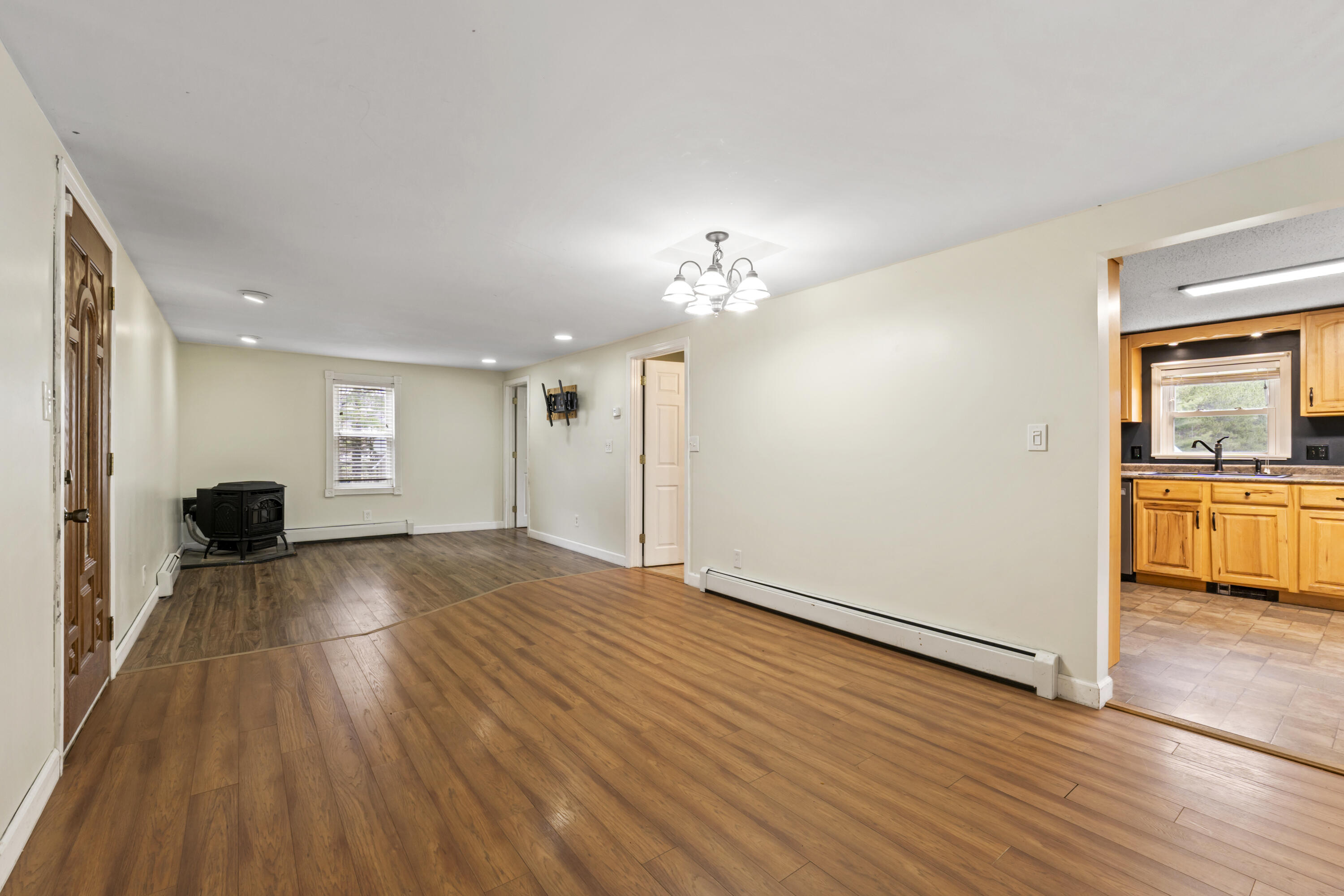 133 Main Street, Sumner, ME, 04292