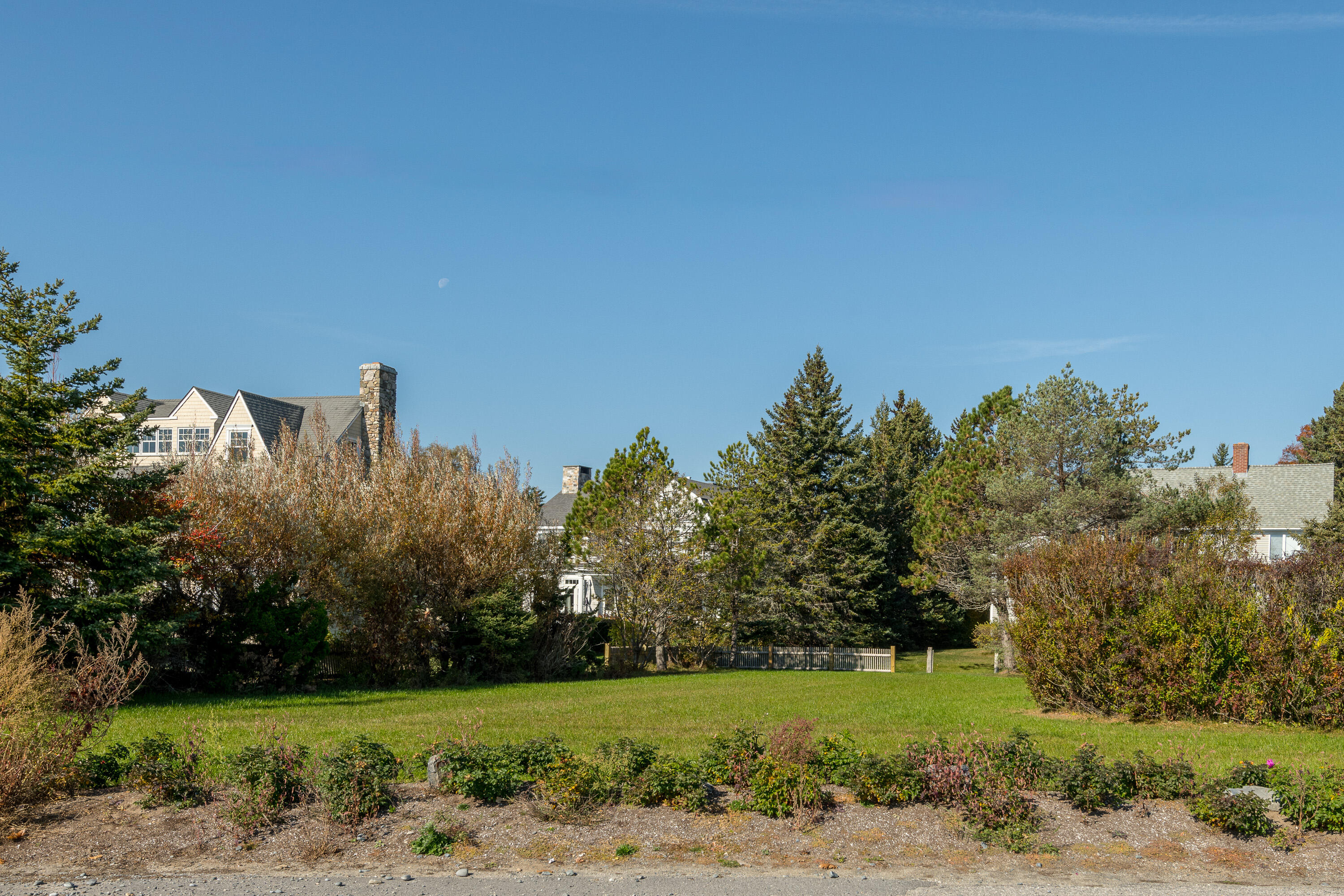221 Beach Avenue, Kennebunk, ME, 04043