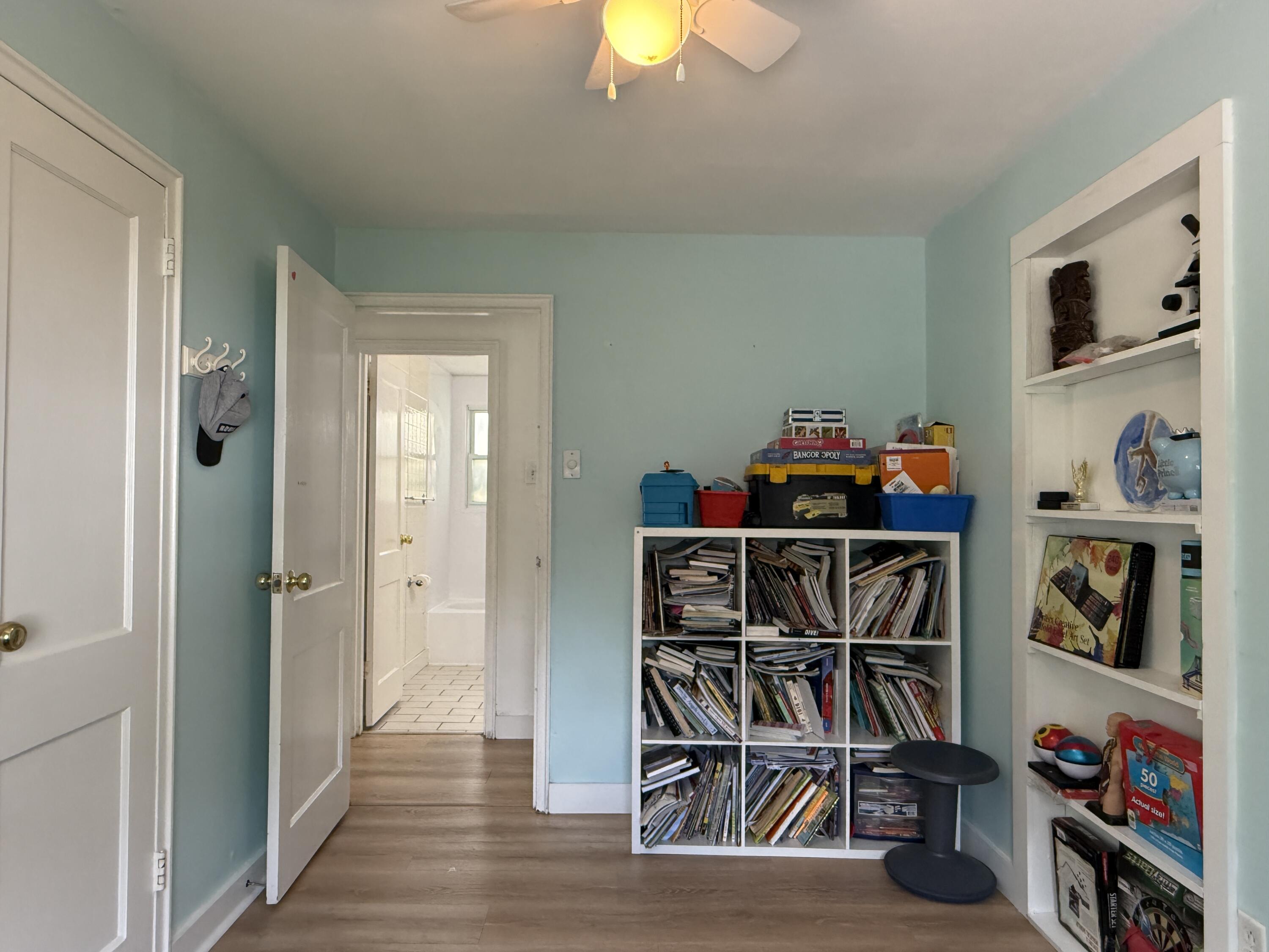 118 Falvey Street, Bangor, ME, 04401