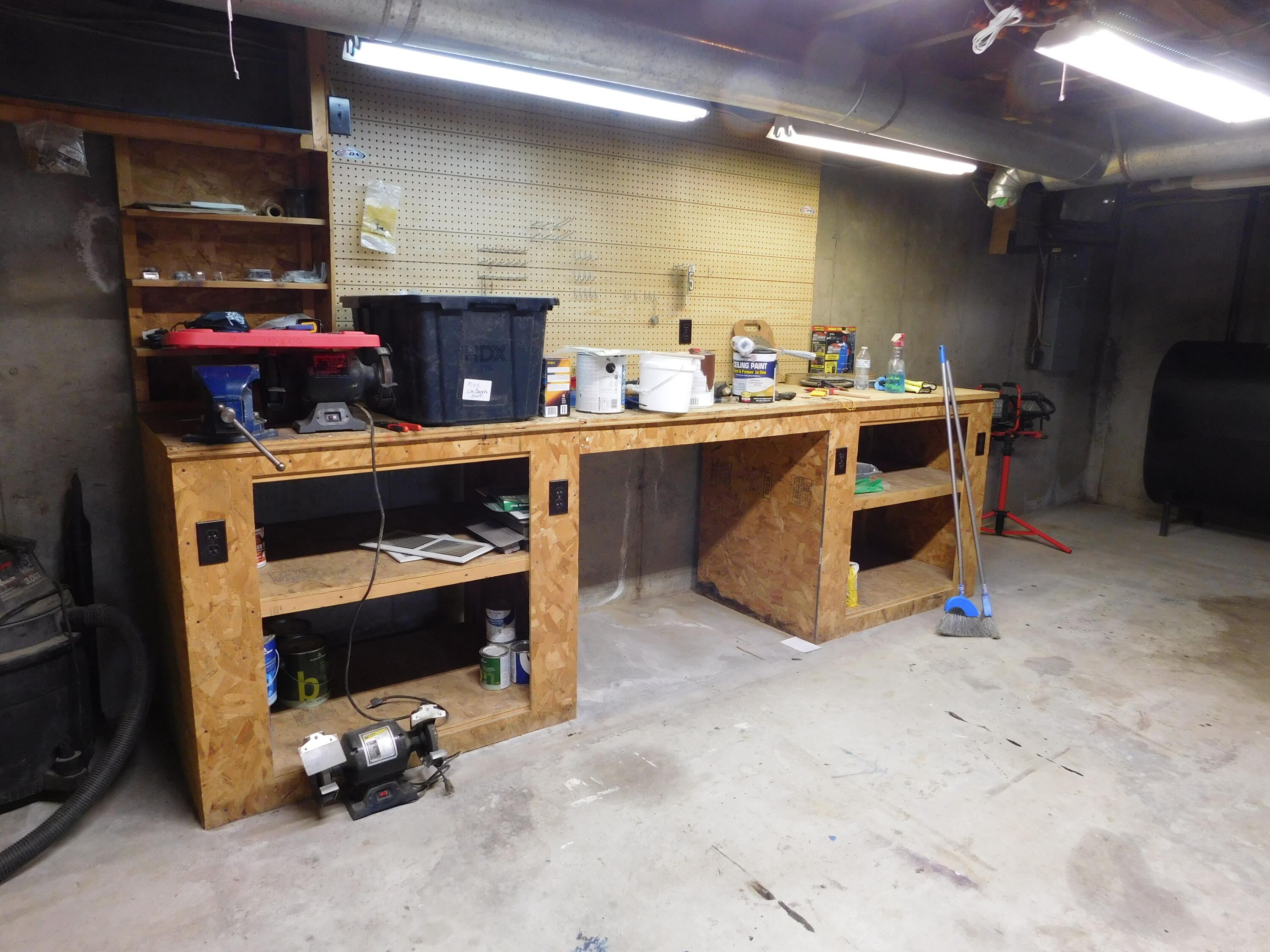 557 Enfield Road, Lincoln, ME, 04457