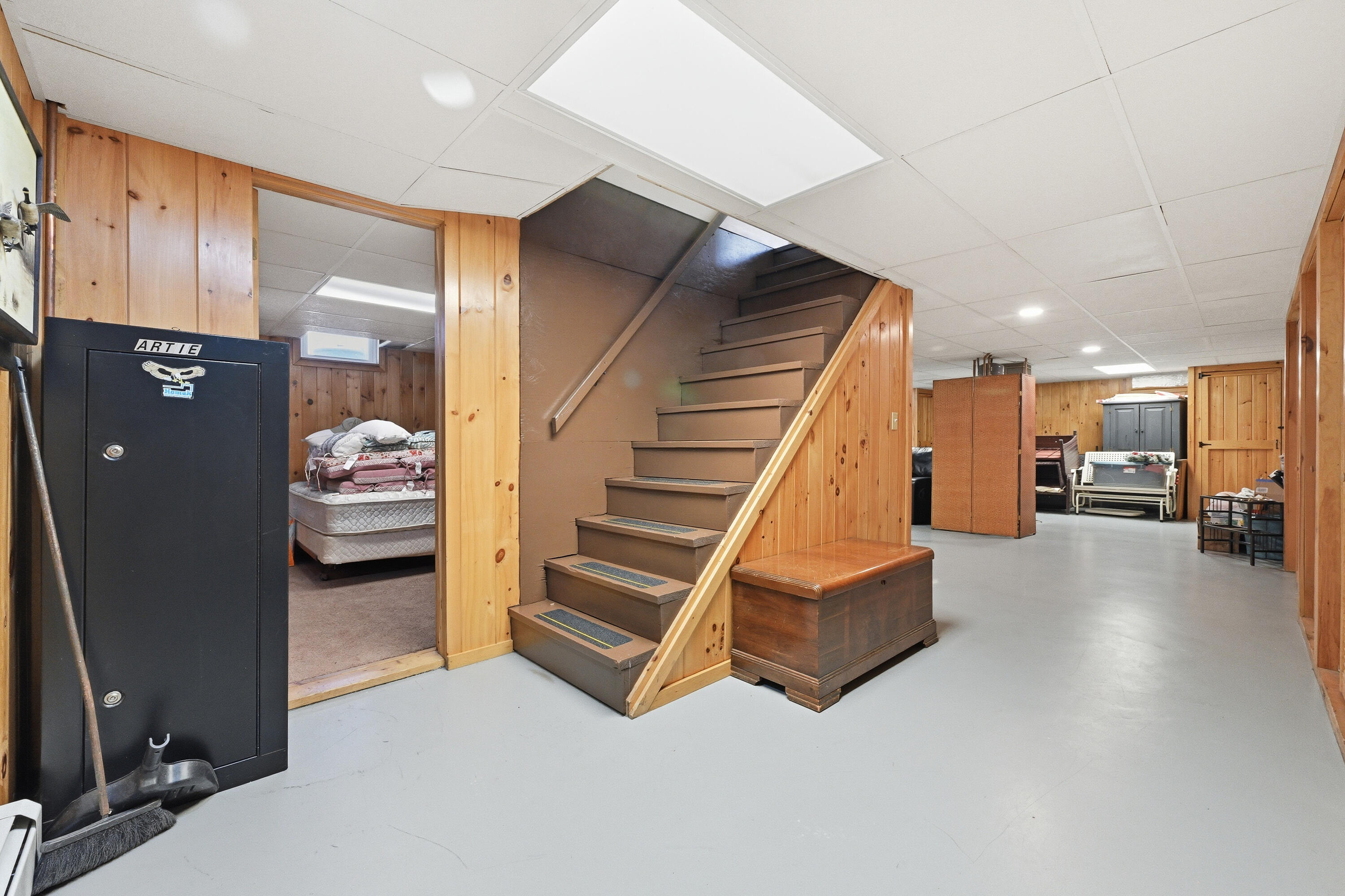 35 Pierce Road, Oxford, ME, 04270