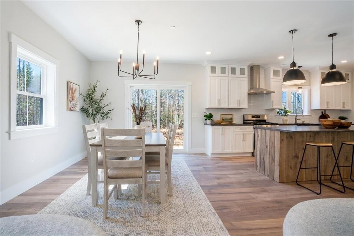 321 Pownal Road, Freeport, ME, 04032