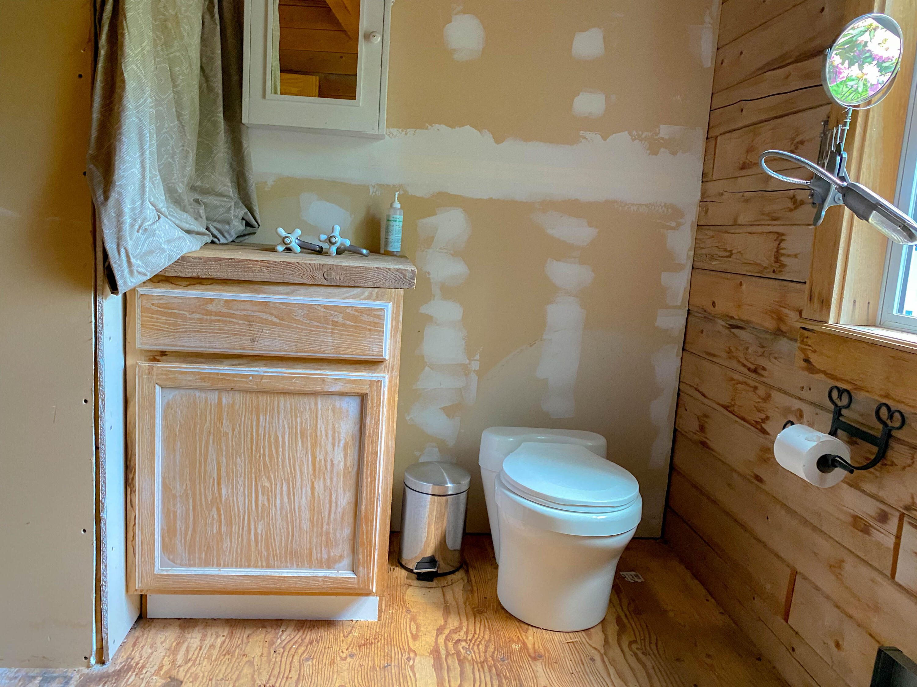 346 Bradeen Road, Sumner, ME, 04292