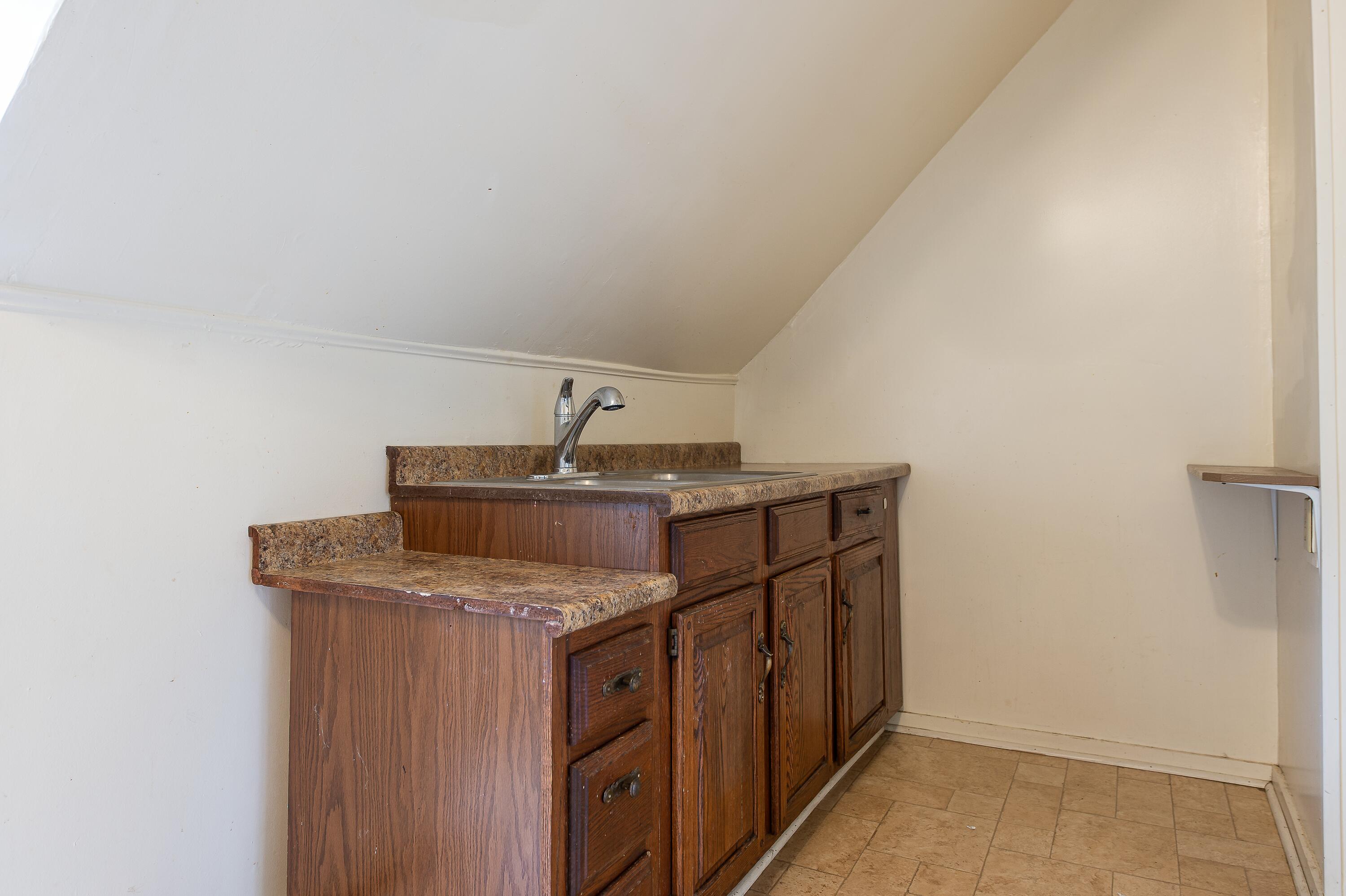 55 Roxbury Road, Mexico, ME, 04257