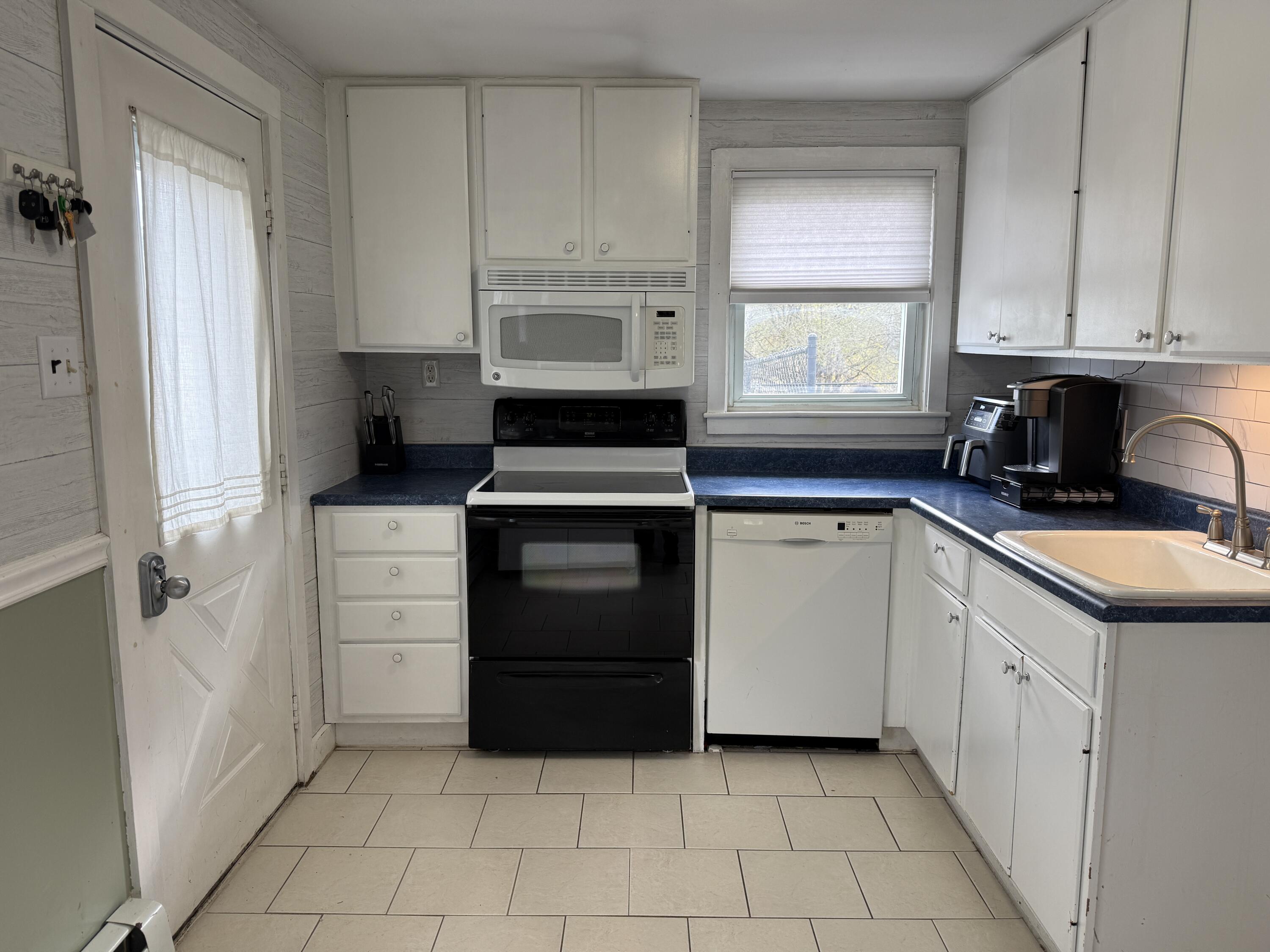 118 Falvey Street, Bangor, ME, 04401