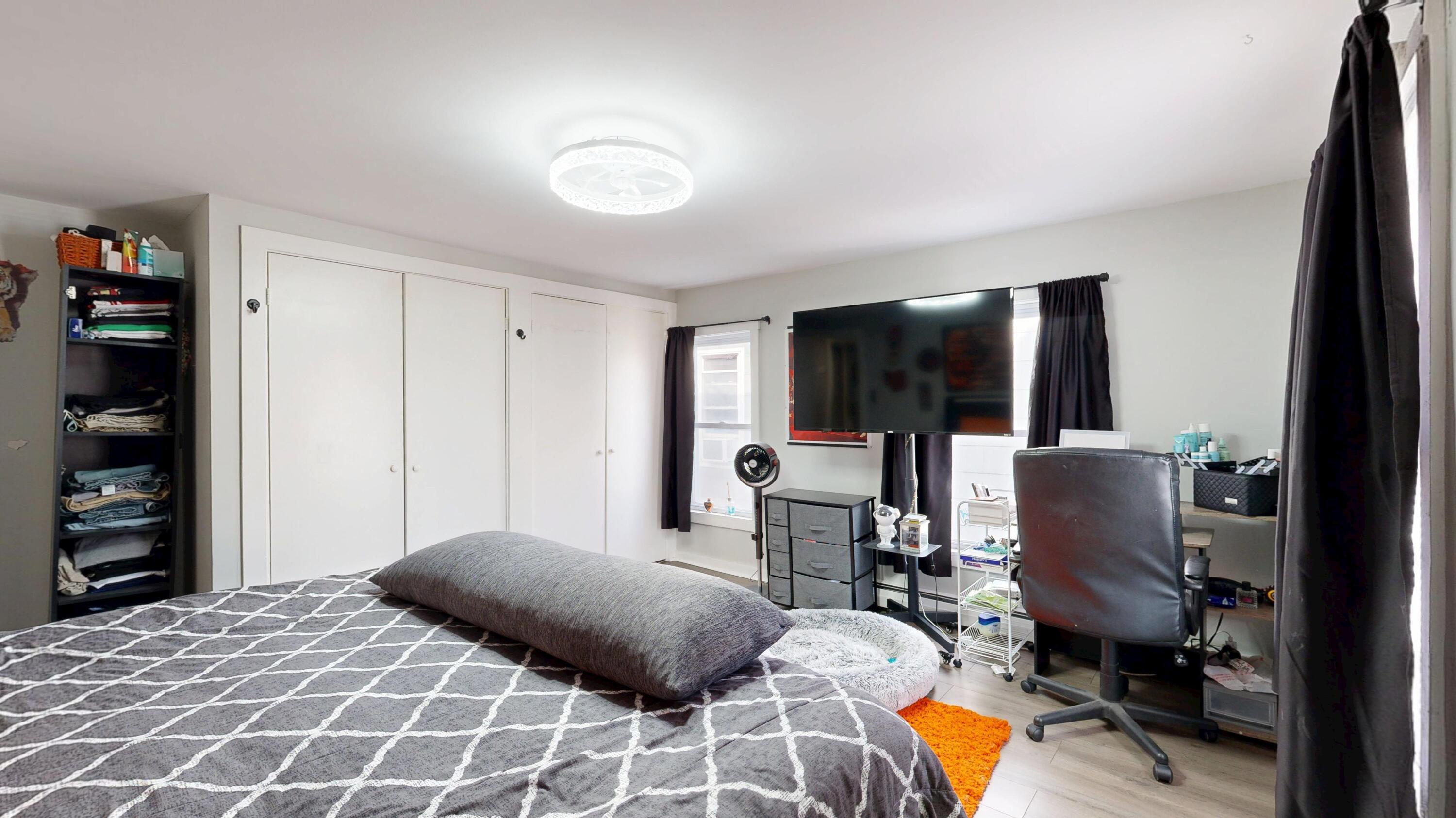 26 Holland Street, Lewiston, ME, 04240