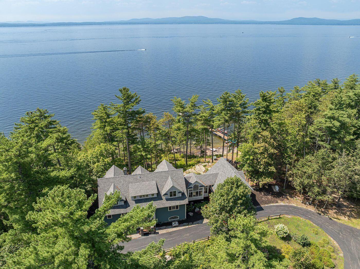361 Cape Road, Raymond, ME, 04071 361 Cape Road, Raymond, ME, 04071