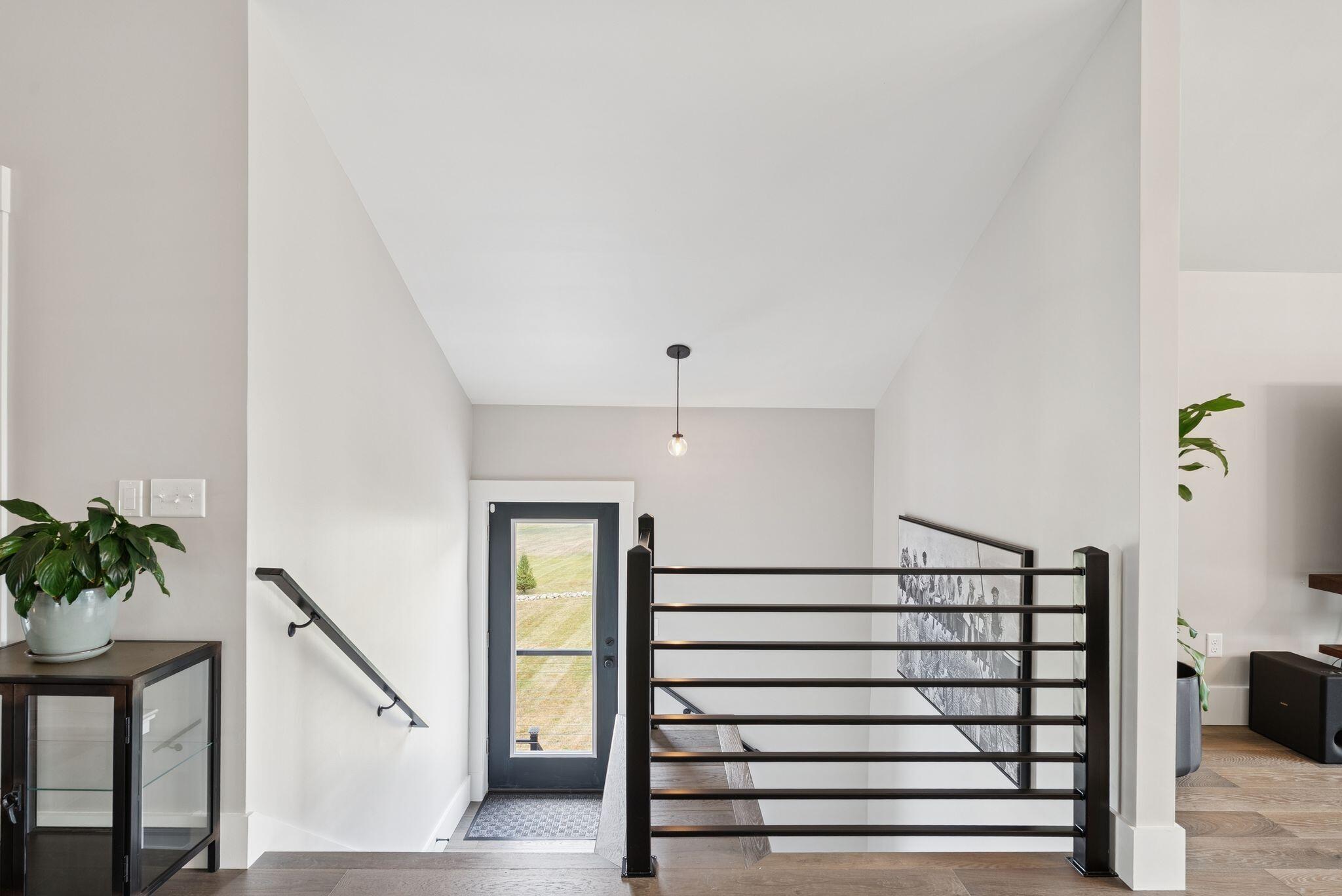 440 Blackstrap Road, Falmouth, ME, 04105