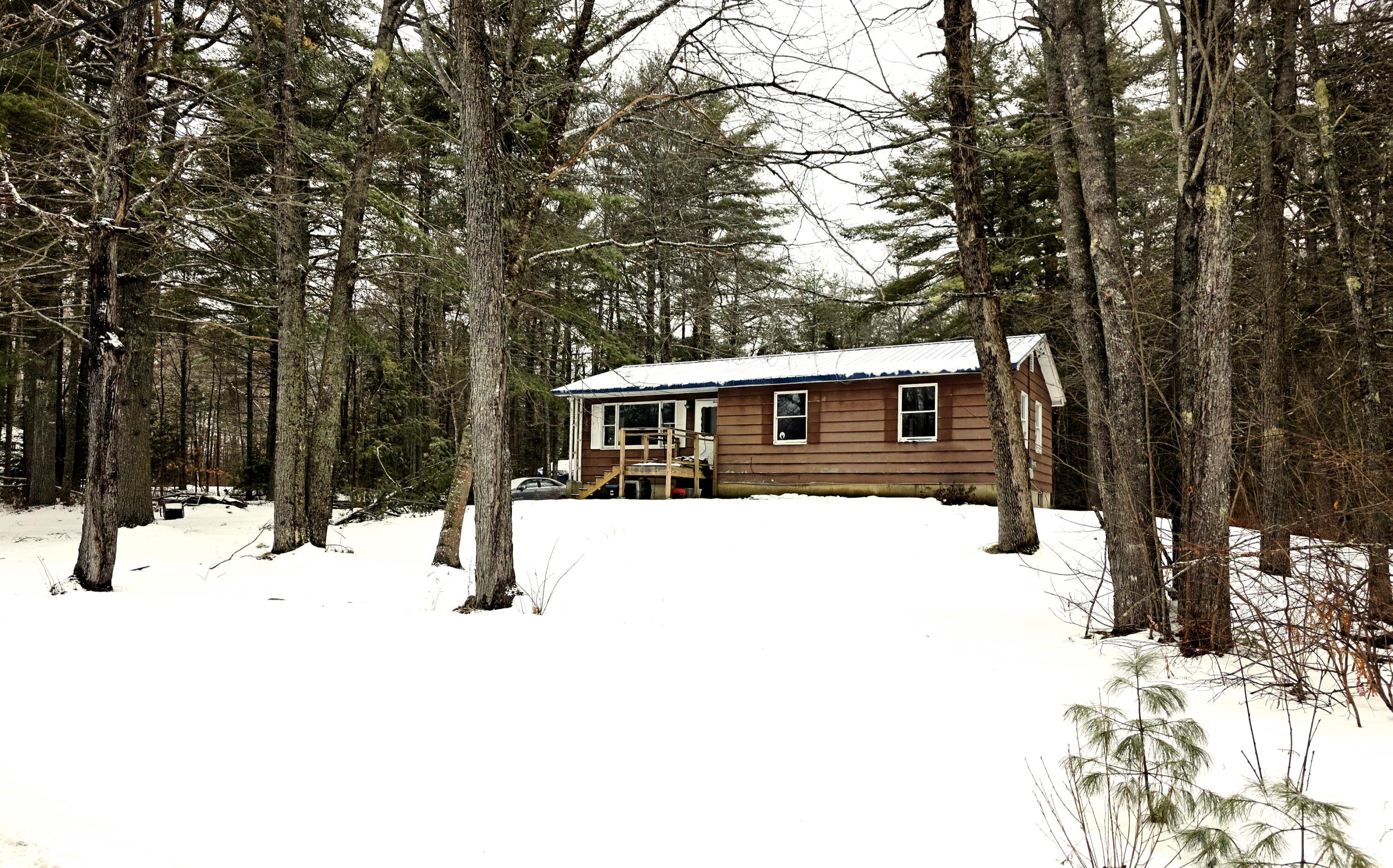 26 Pineview Avenue, Glenburn, ME 04401 26 Pineview Avenue