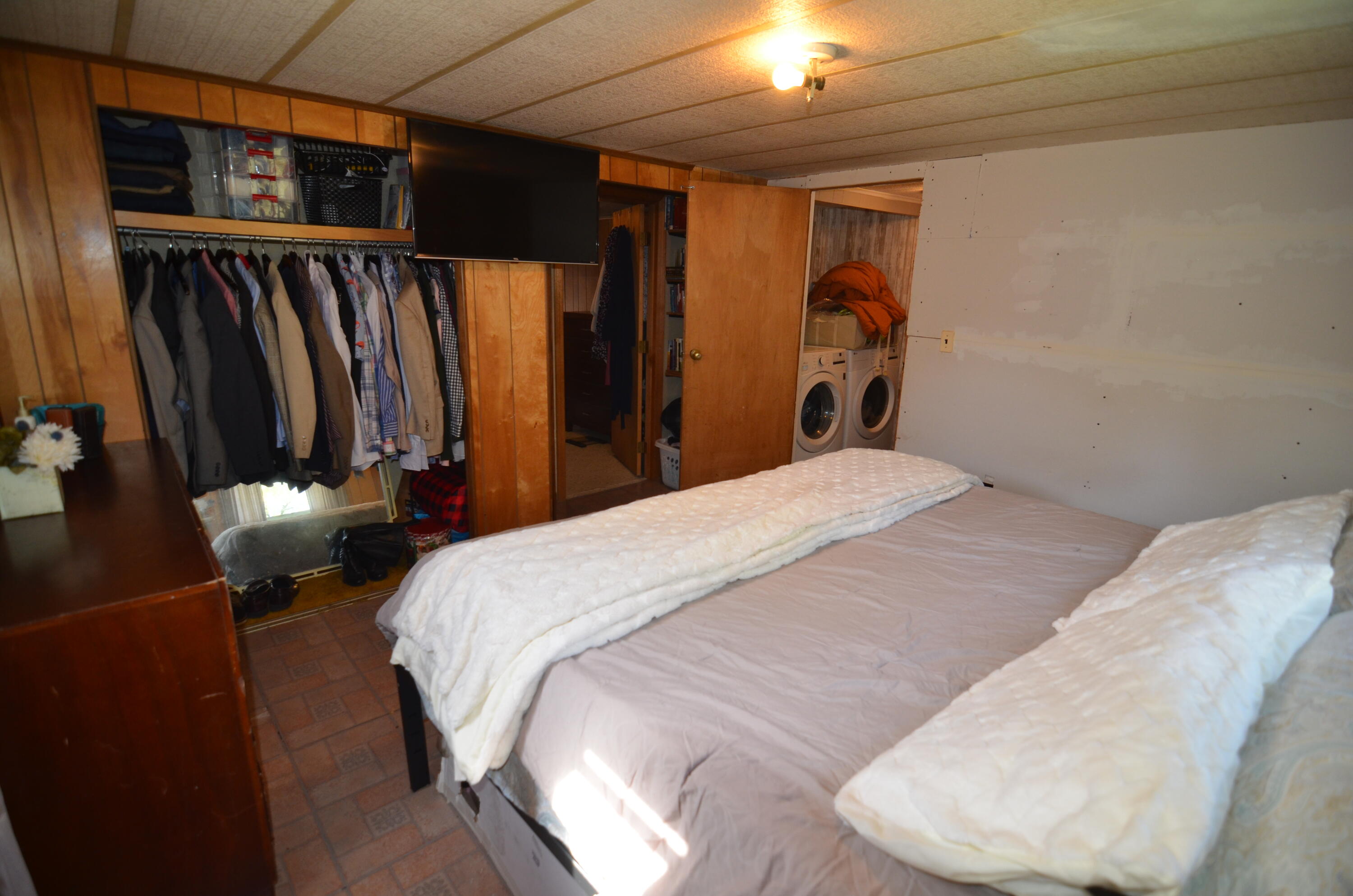 33 Coles Corner Road Road, Winterport, ME, 04496