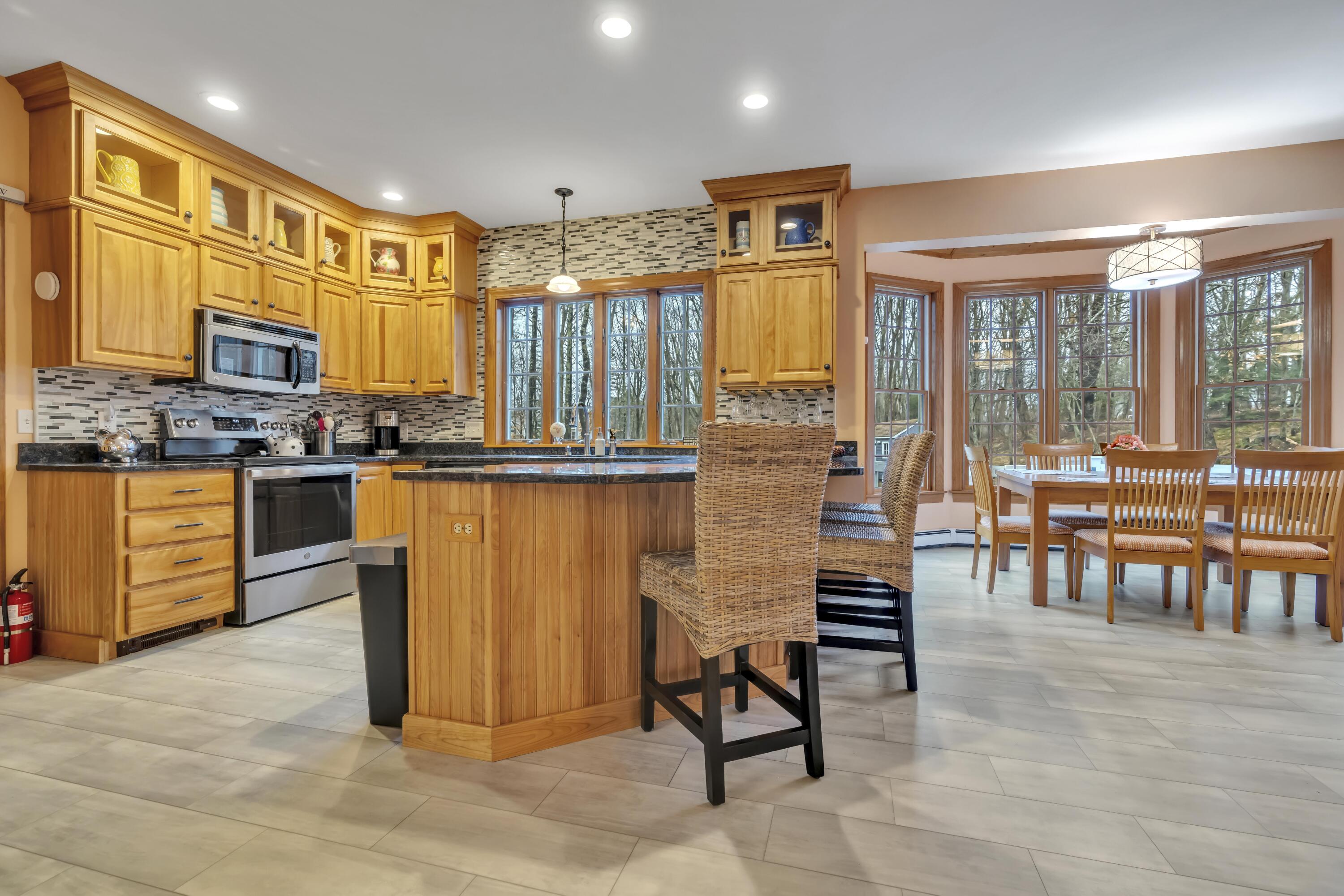 30 Rebecca Road, Ogunquit, ME, 03907