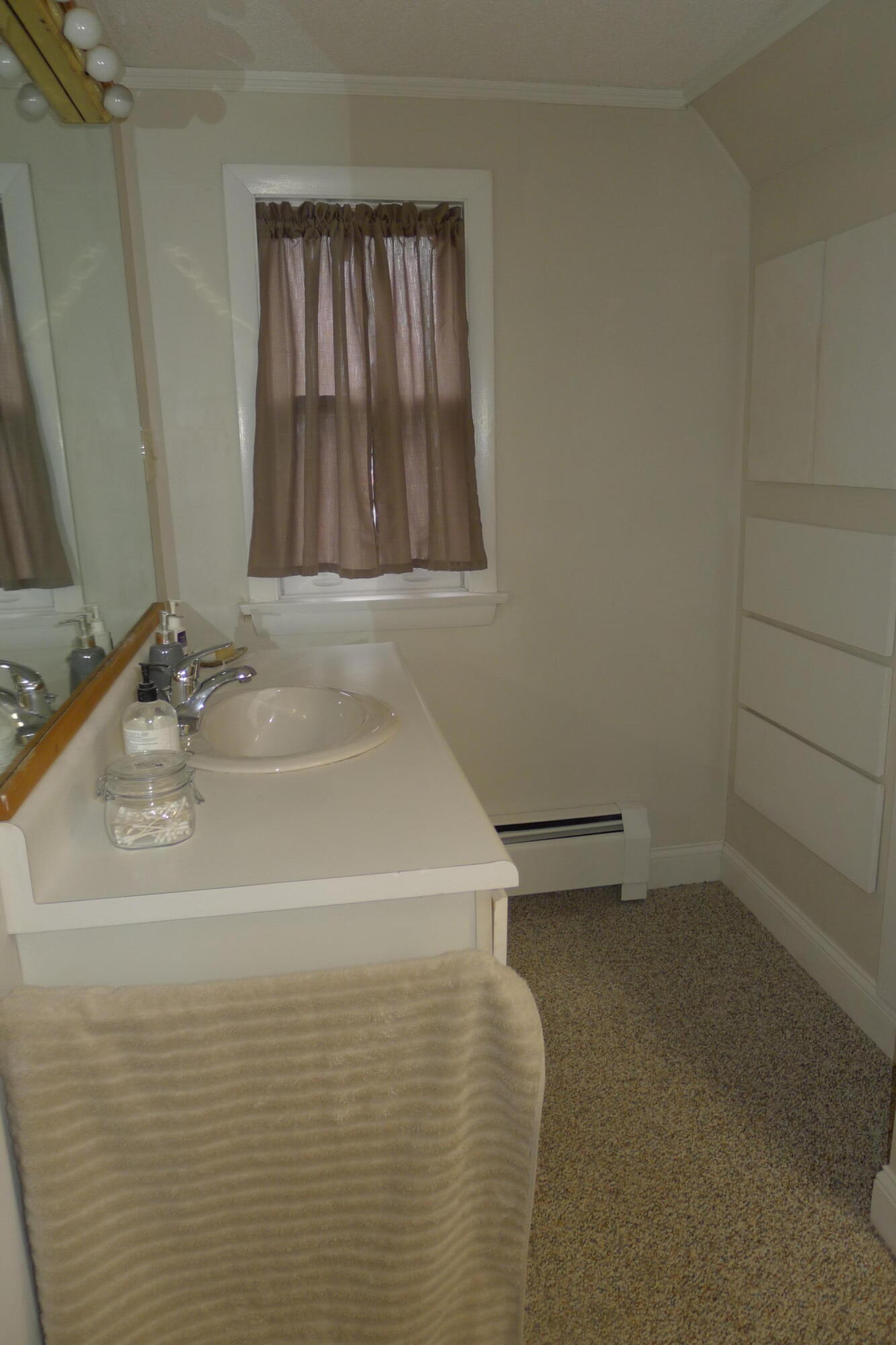 31 Church Street, Livermore Falls, ME, 04254