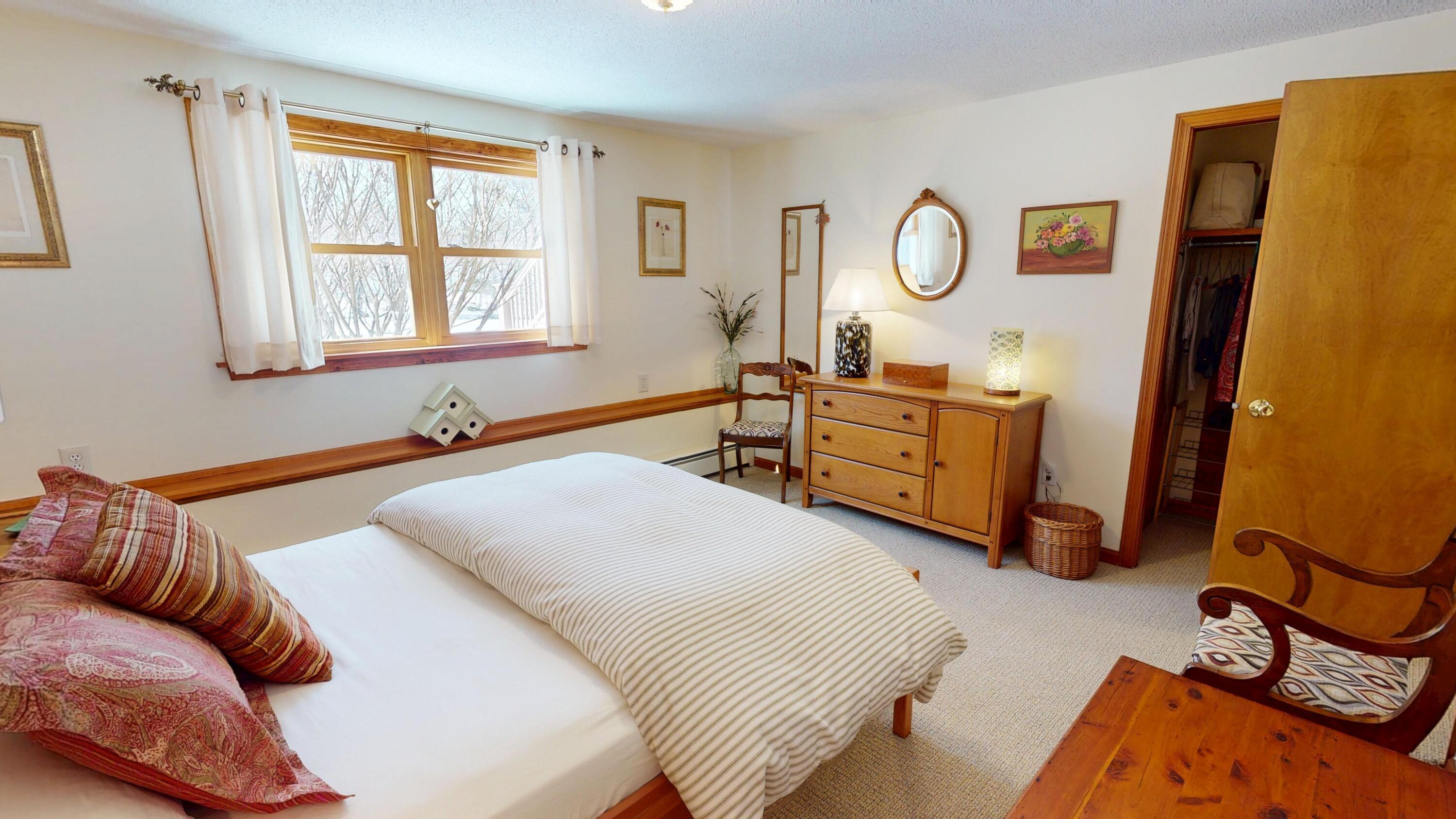 1013 Sunset Avenue, Glenburn, ME, 04401