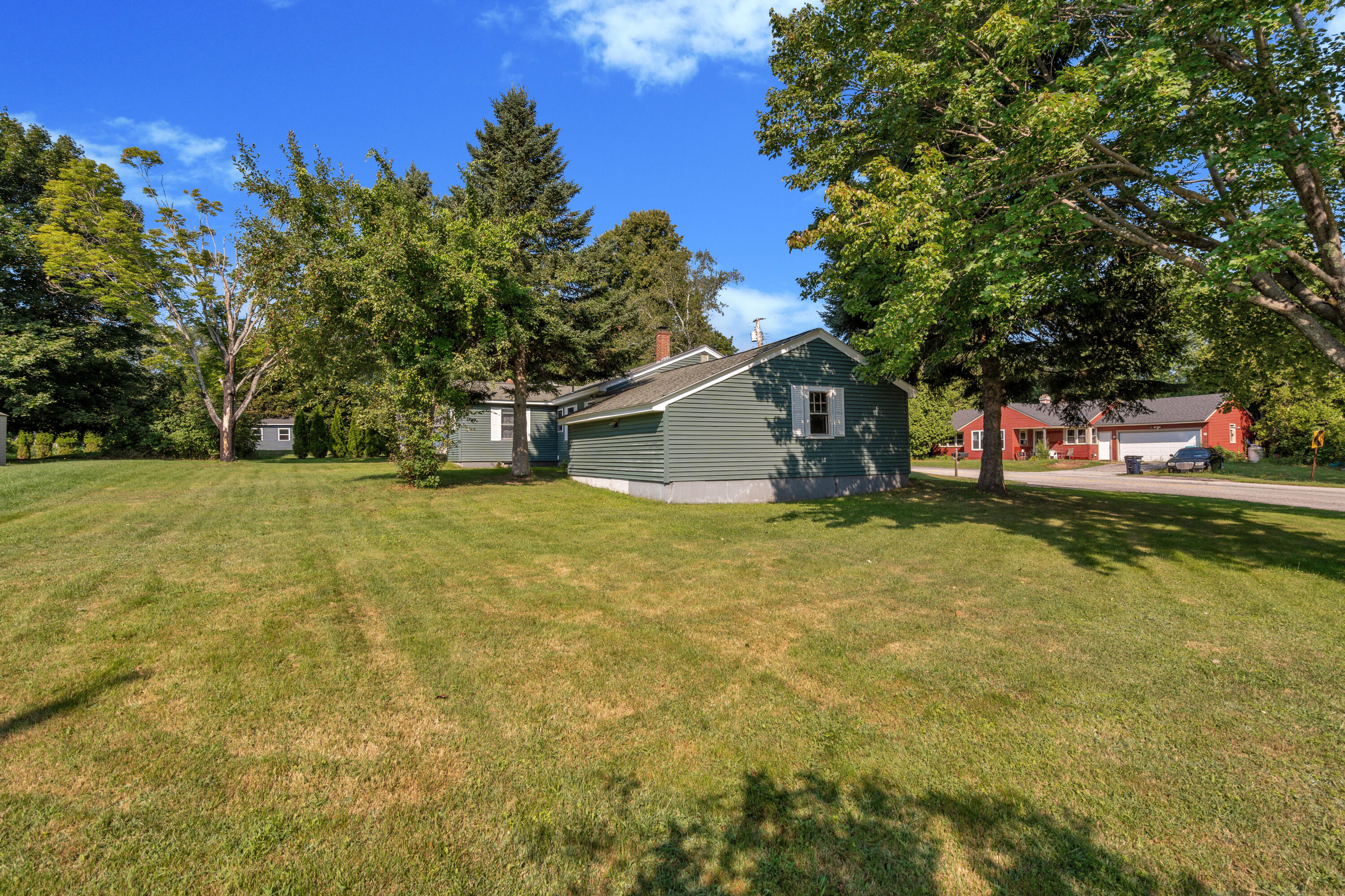 196 Stevens Mill Road, Auburn, ME 04210 Exterior