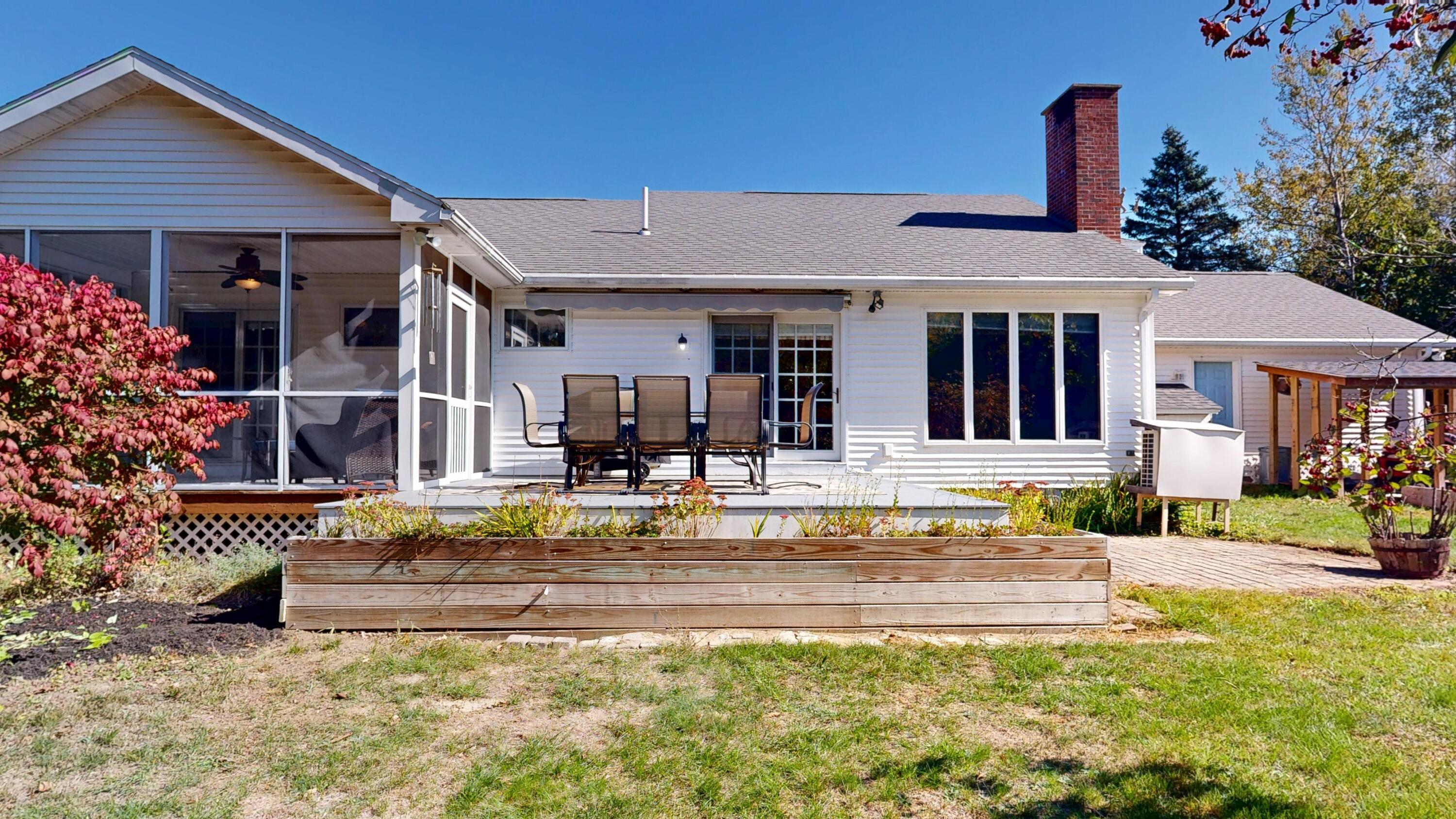 12 Hartford Street, Lewiston, ME, 04240