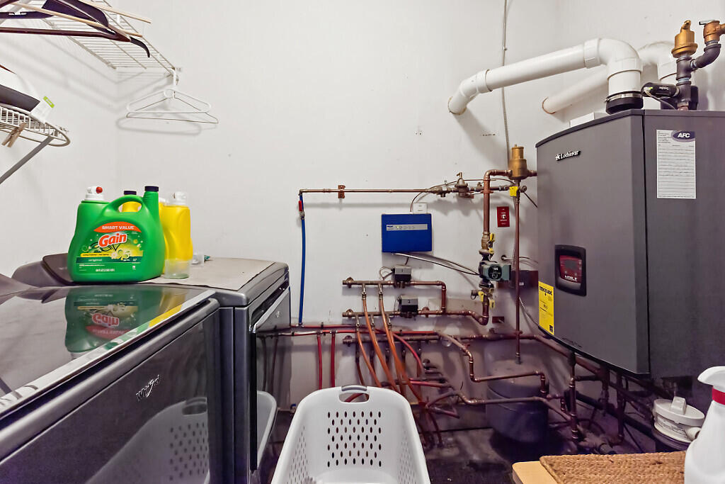 34 Mechanical room