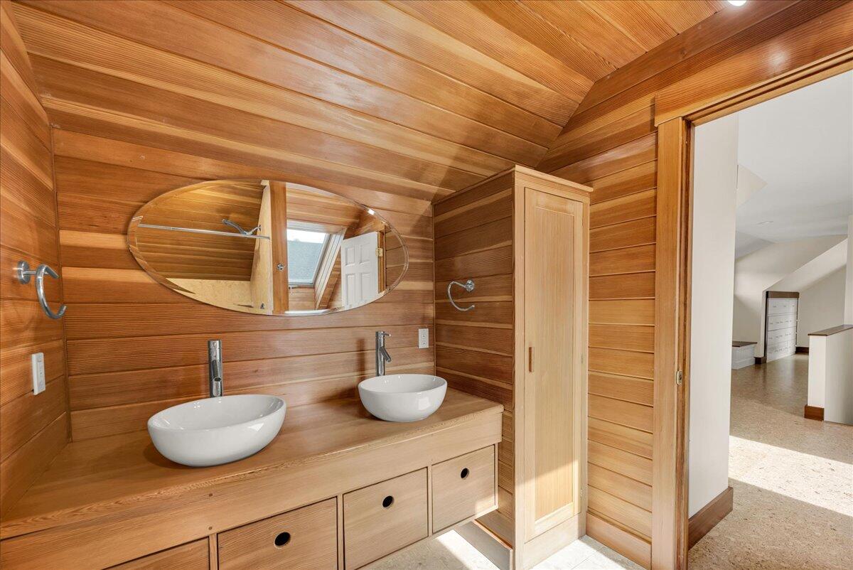 70 Ledgewood Lane, Blue Hill, ME, 04614