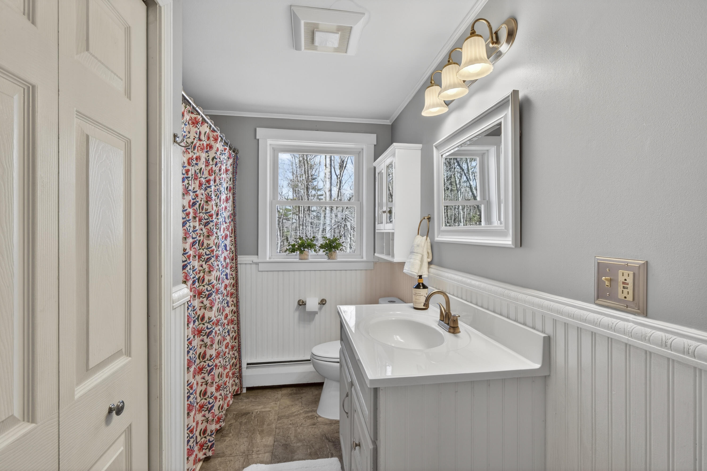 29 Oak Run, Owls Head, ME, 04854 29 Oak Run, Owls Head, ME, 04854