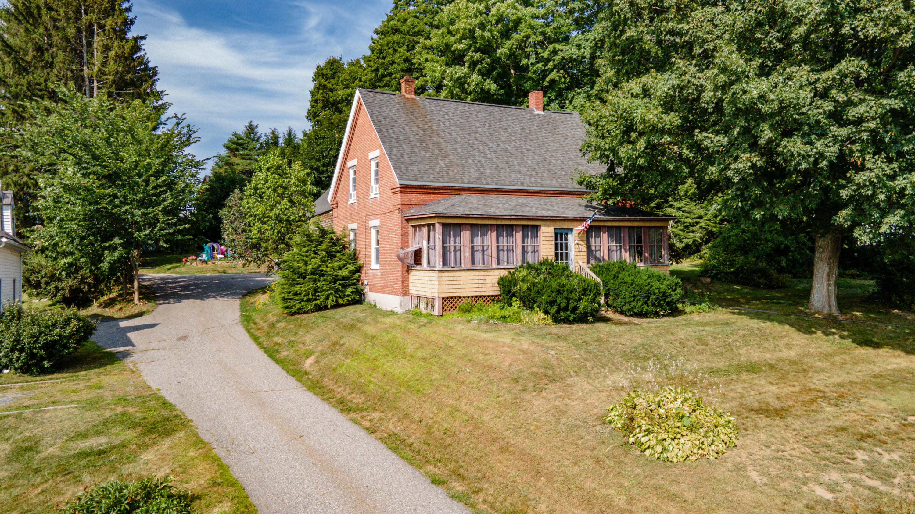 11 Cobbossee Avenue, Gardiner, ME, 04345