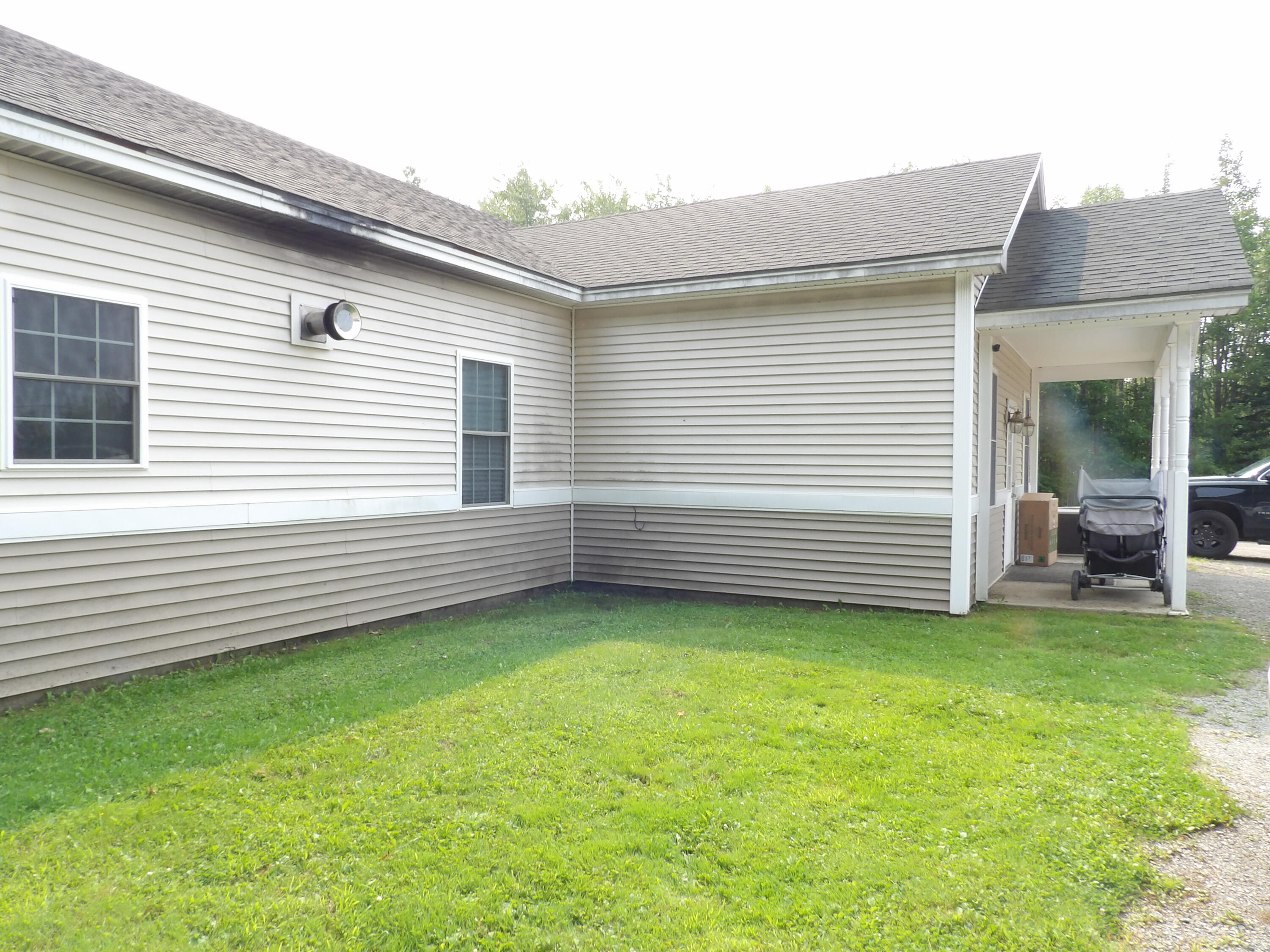 18 Ellingwood Drive, Newport, ME 04953 — photo 48
